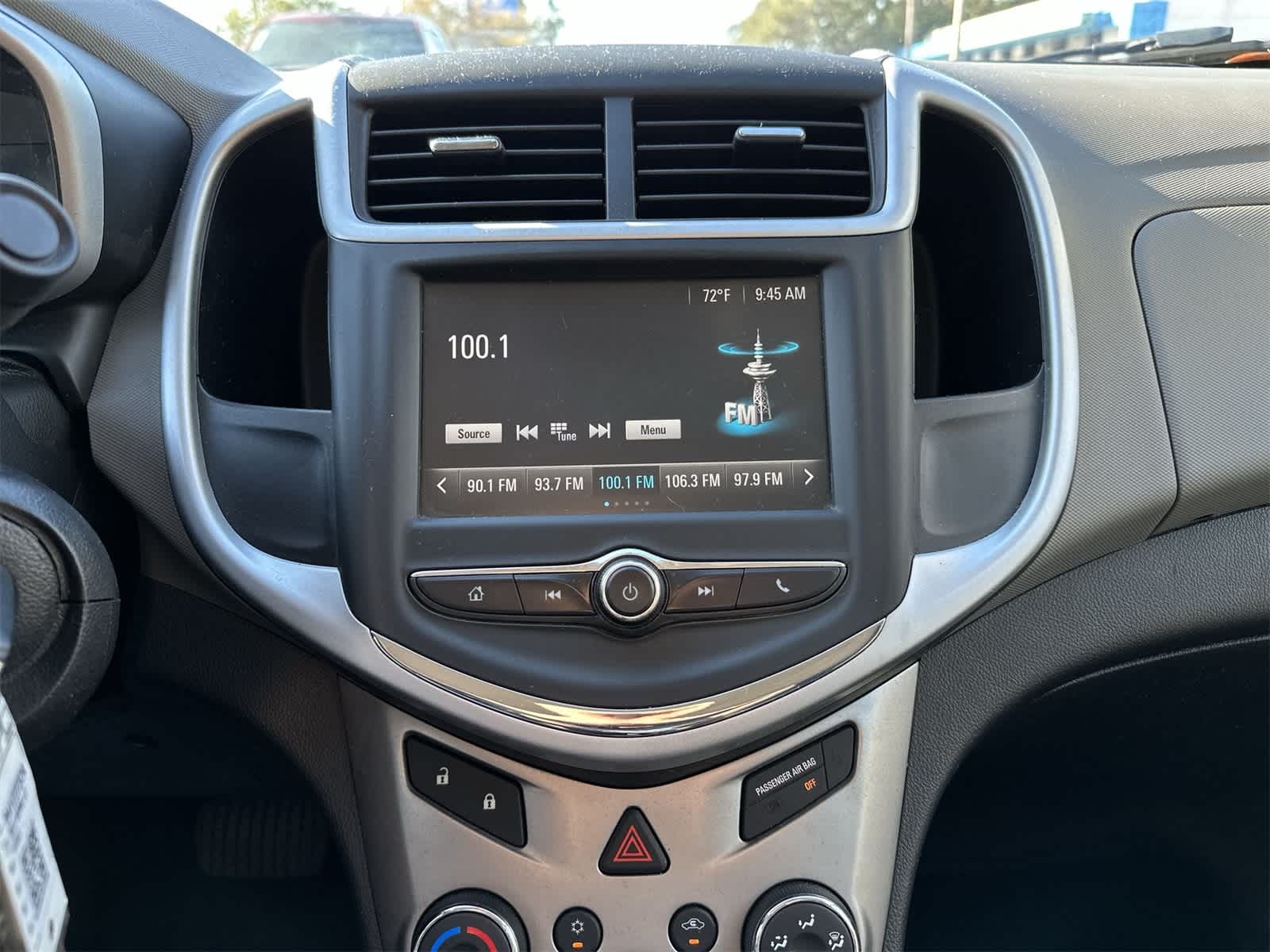 Thumbnail: 2017 Chevrolet Sonic - 4