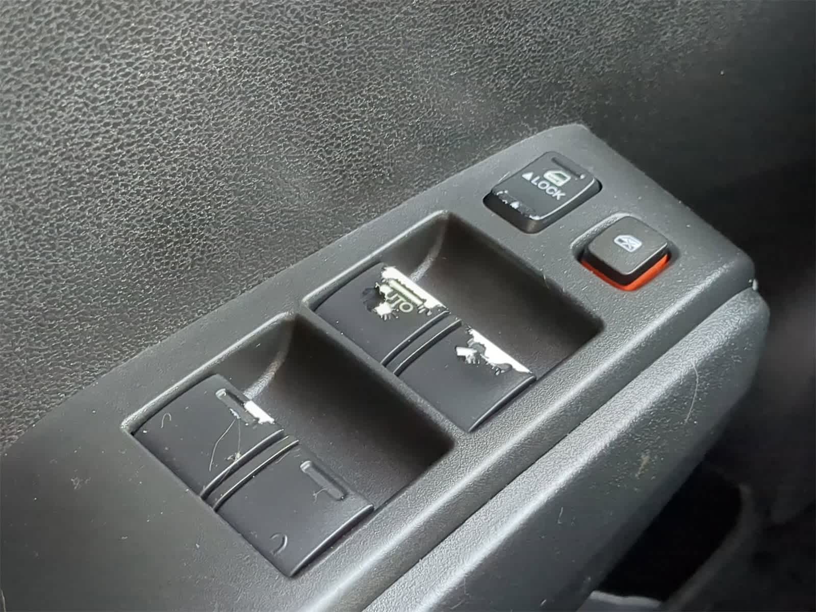 Thumbnail: 2010 Honda Fit - 20