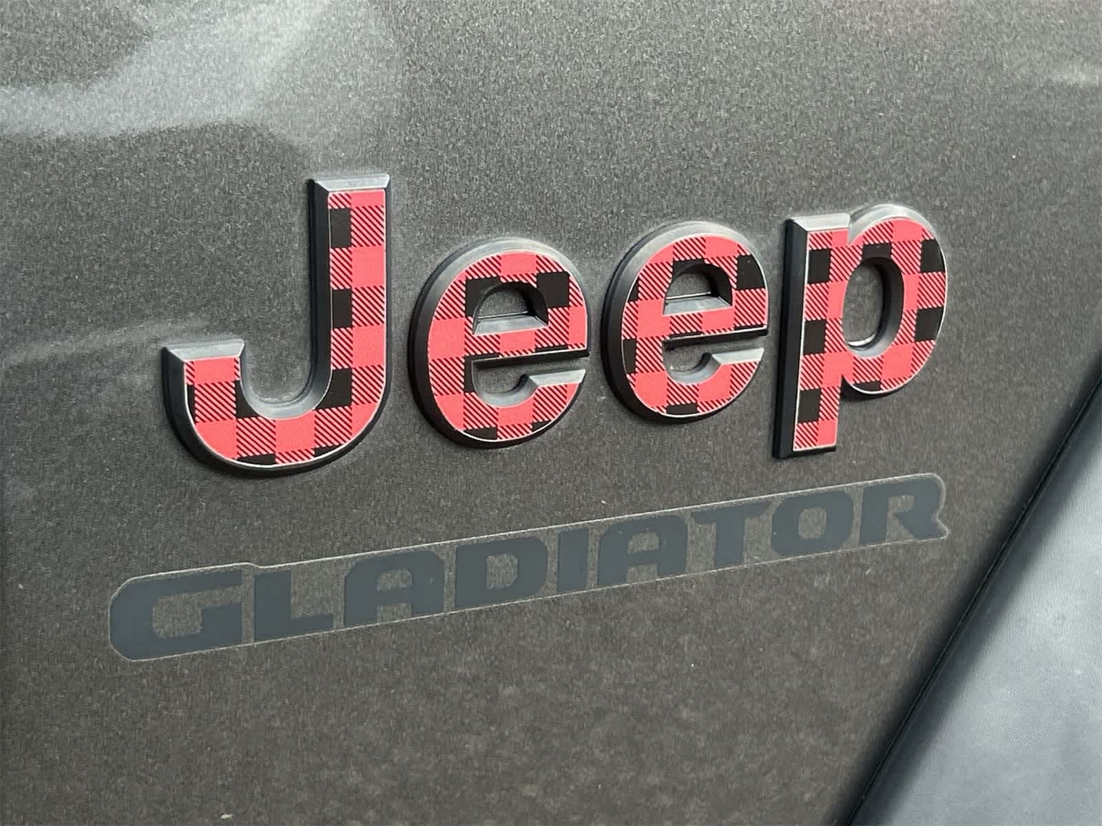 Thumbnail: 2021 Jeep Gladiator - 7