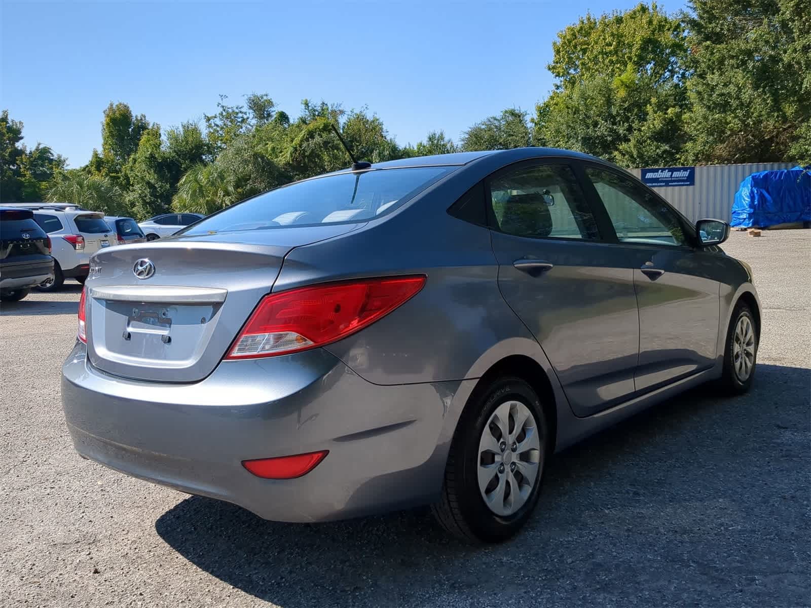 Thumbnail: 2016 Hyundai Accent - 6