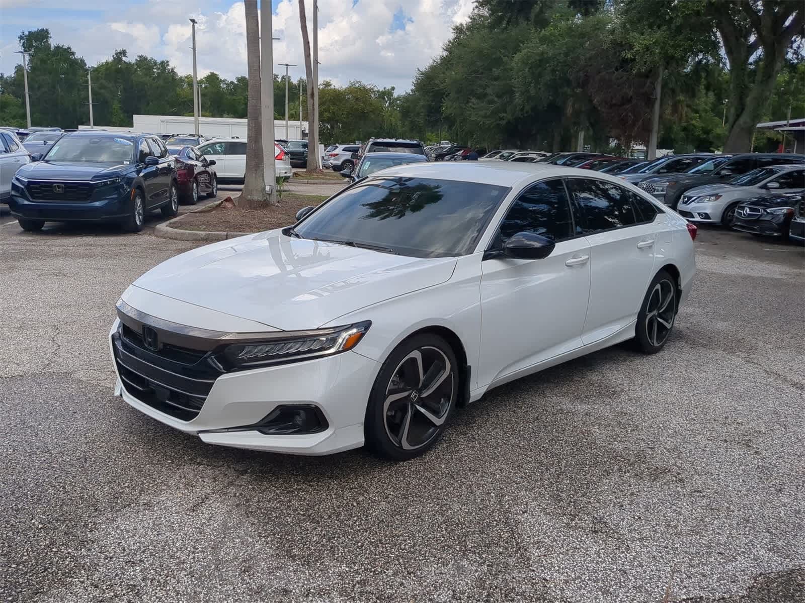 Thumbnail: 2022 Honda Accord - 2