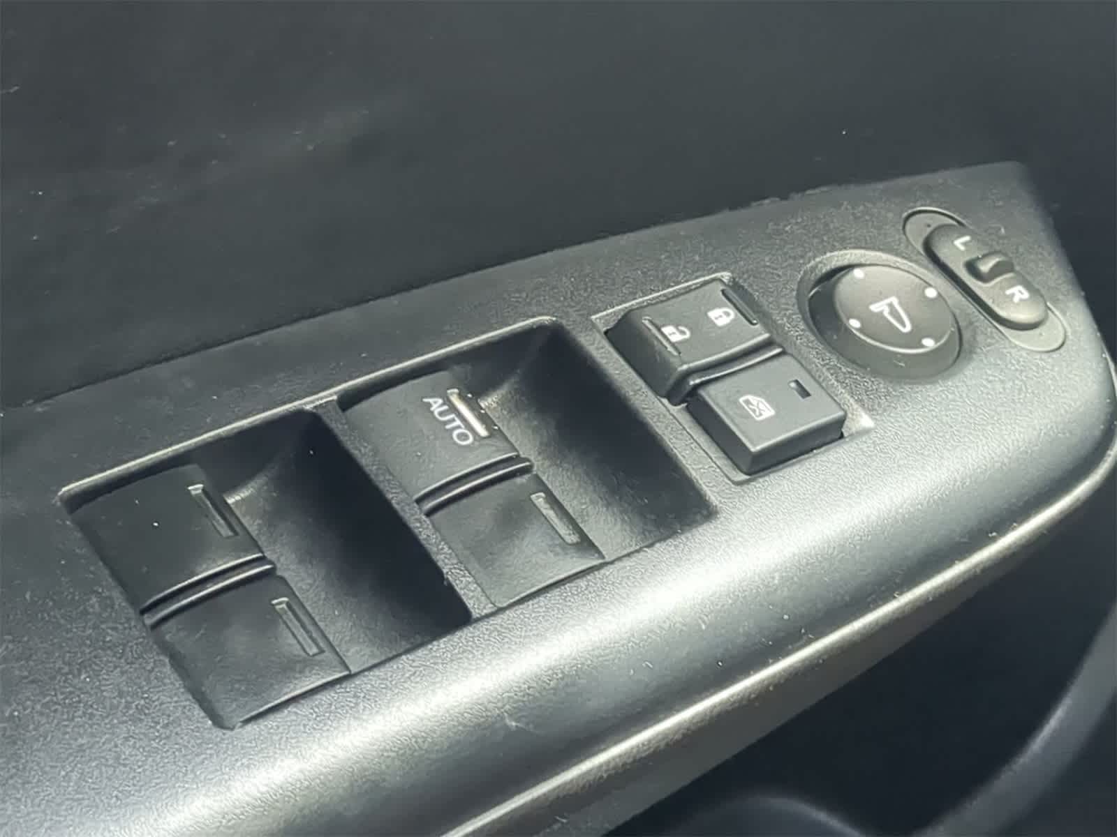 Thumbnail: 2013 Honda Civic - 22
