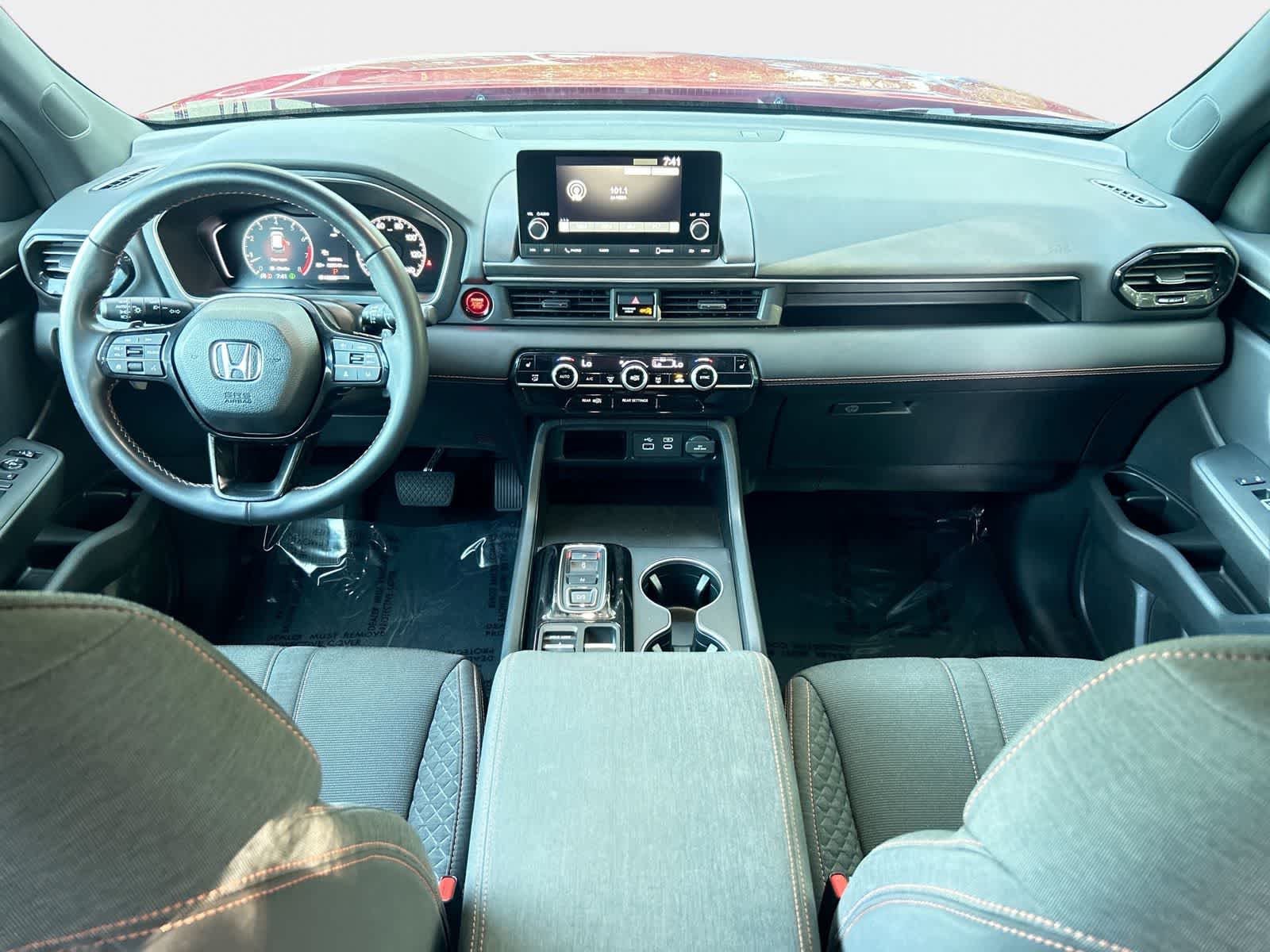 Thumbnail: 2023 Honda Pilot - 15
