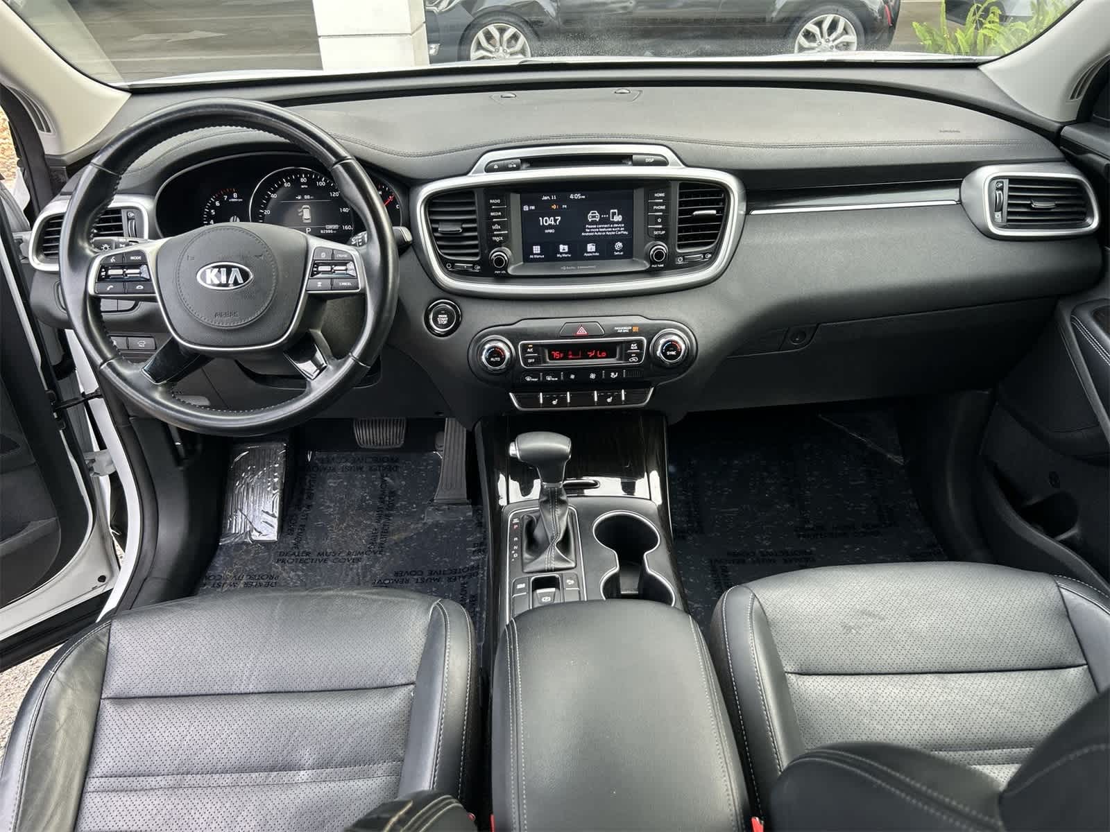 Thumbnail: 2019 Kia Sorento - 10