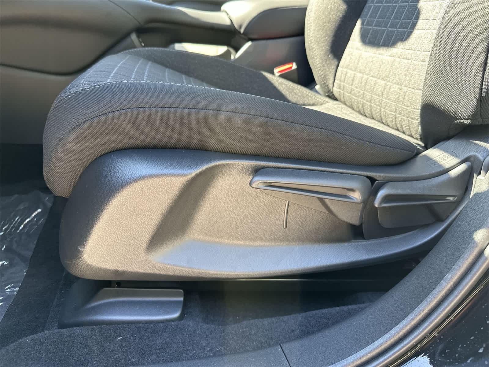 Thumbnail: 2026 Honda HR-V - 6