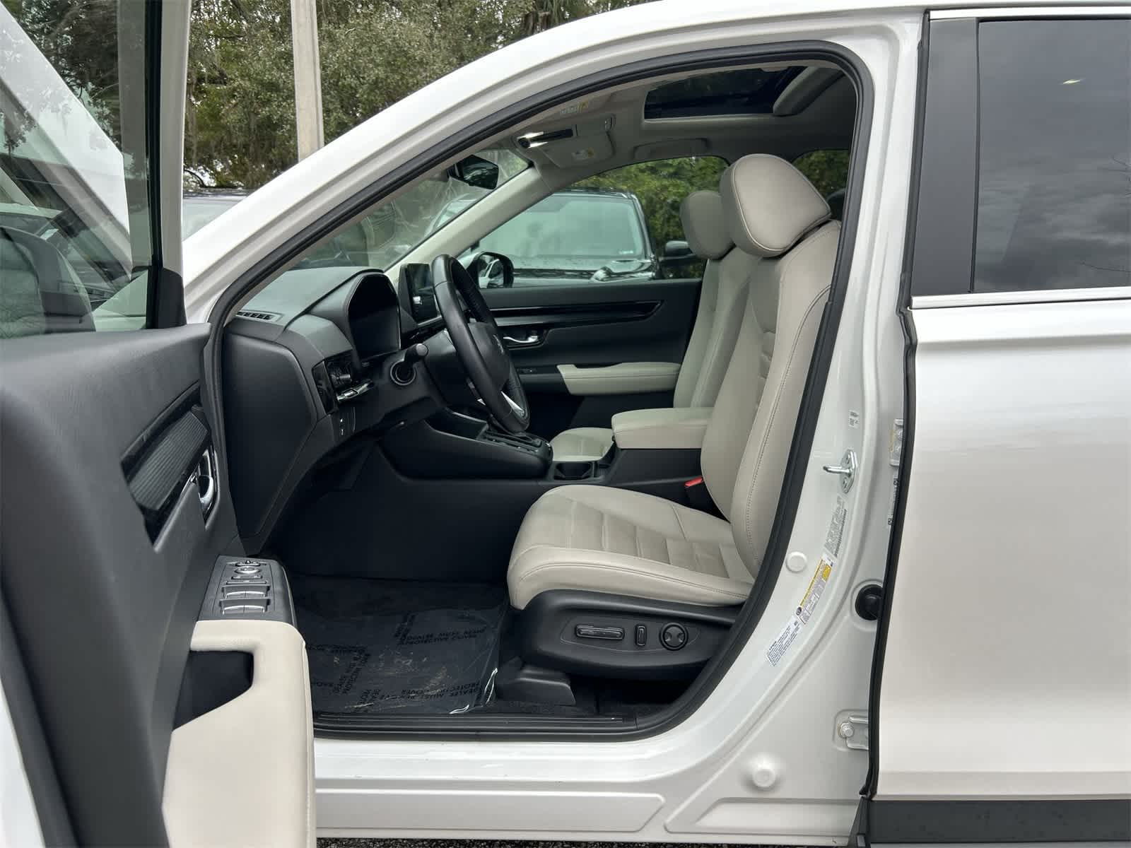 Thumbnail: 2025 Honda CR-V - 2