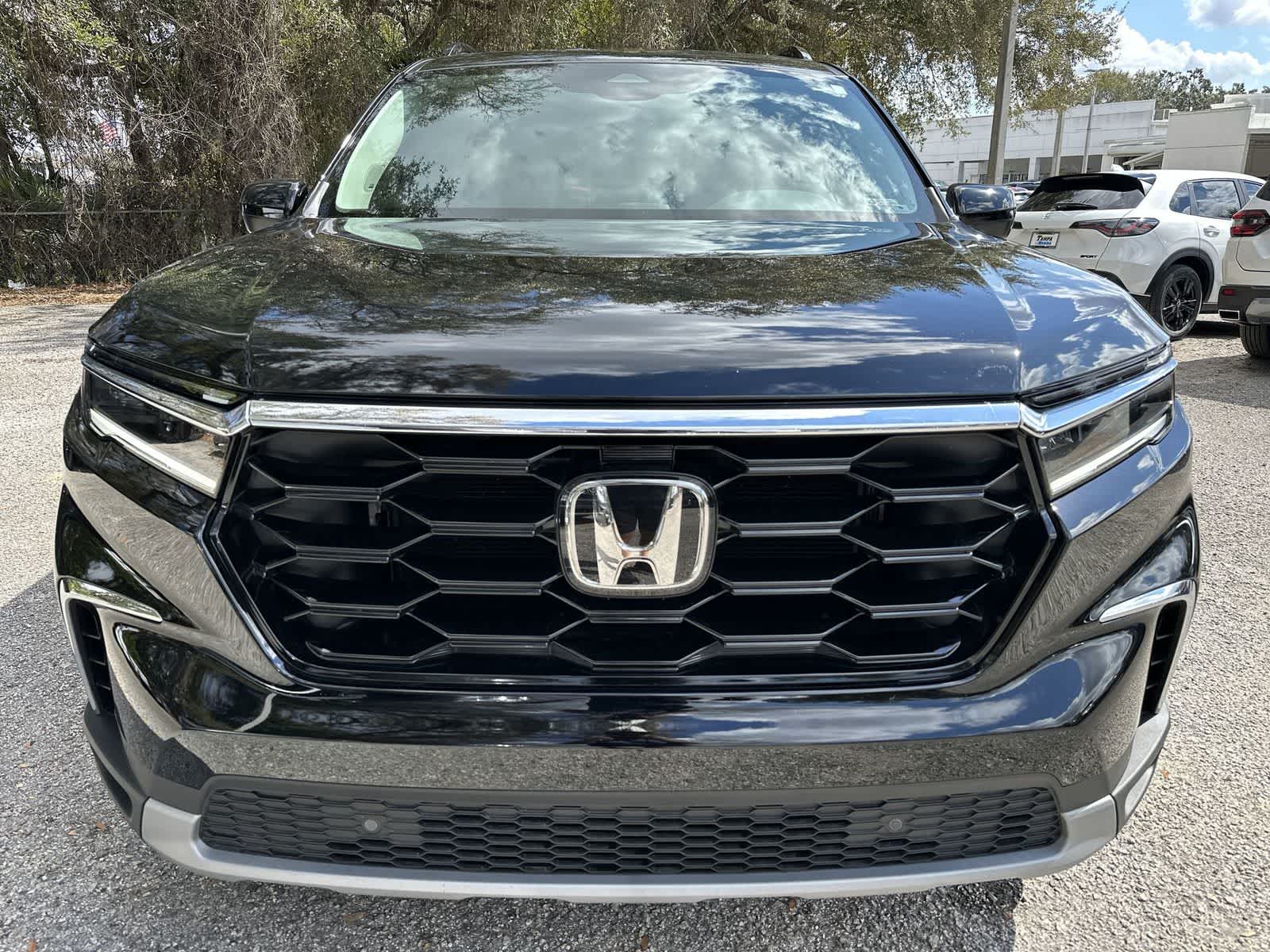 Thumbnail: 2025 Honda Pilot - 6