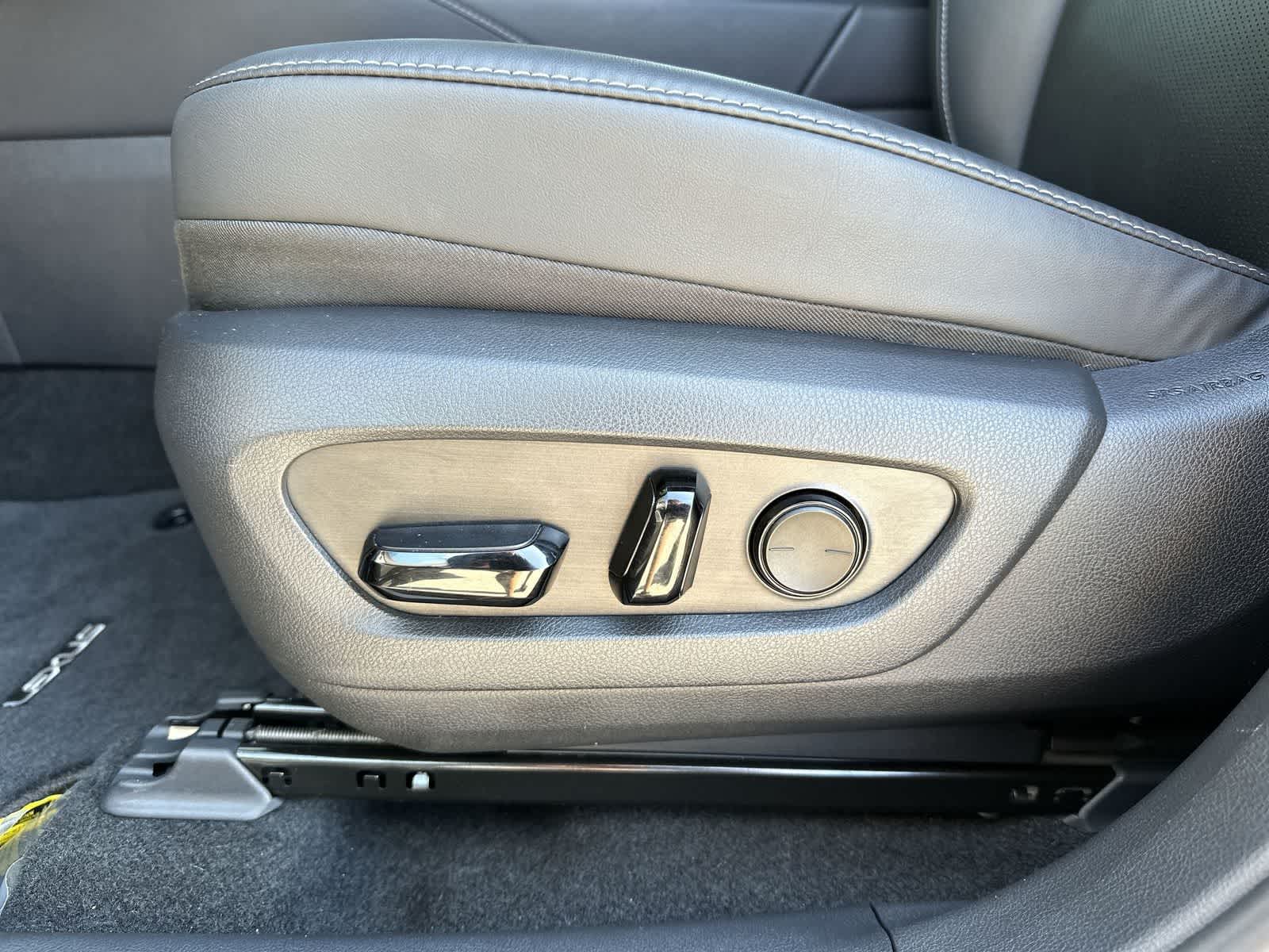 Thumbnail: 2024 Lexus RX - 6