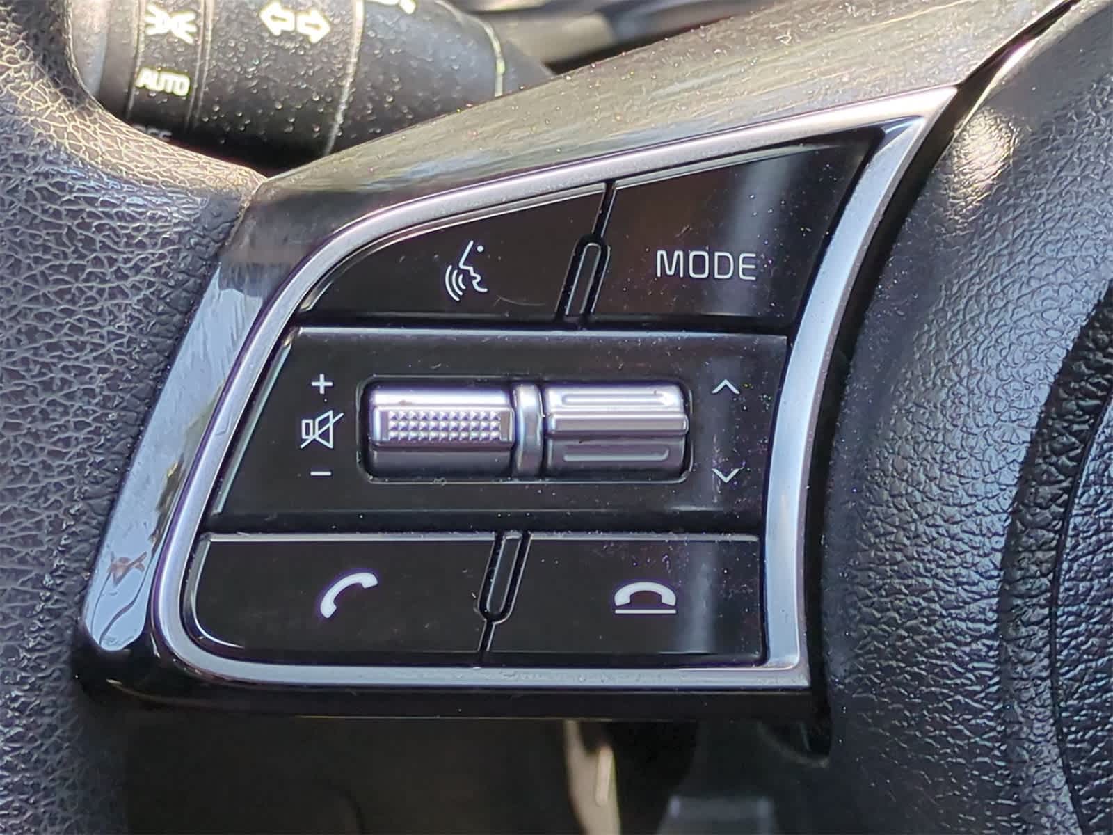 Thumbnail: 2021 Kia Forte - 22