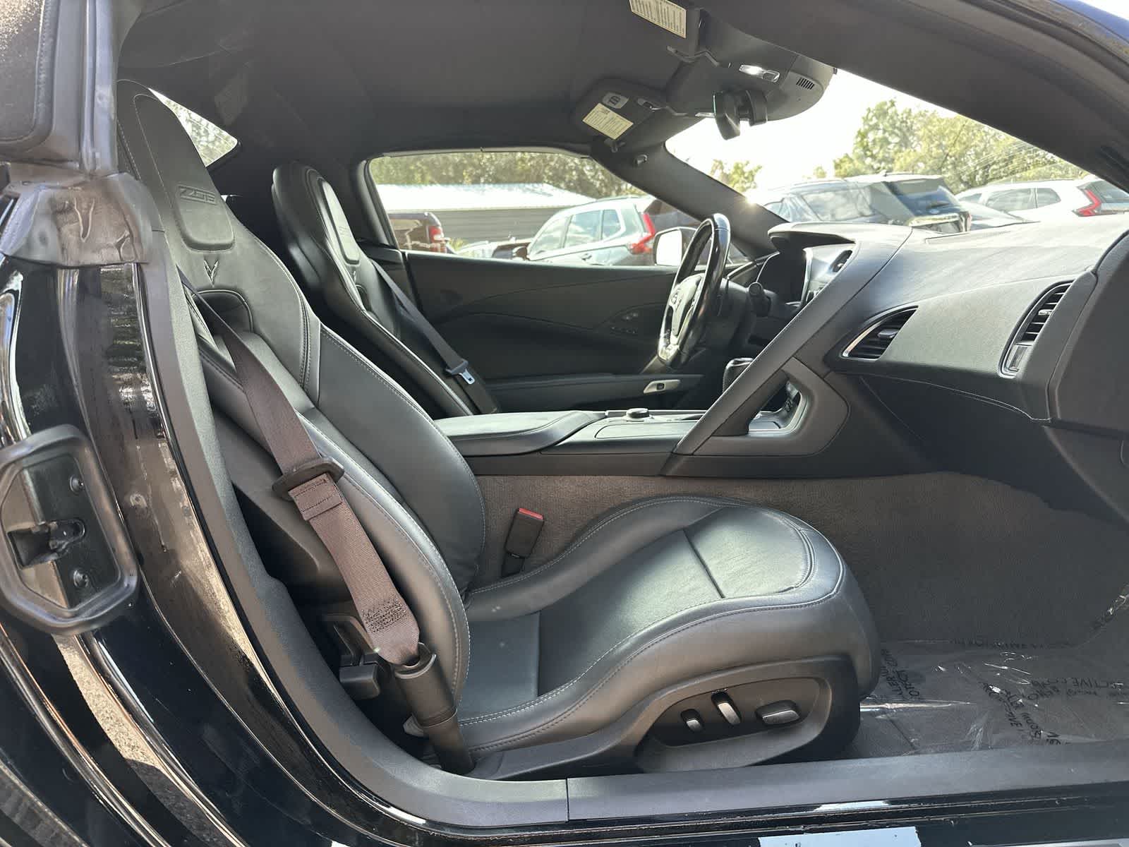 Thumbnail: 2017 Chevrolet Corvette - 13