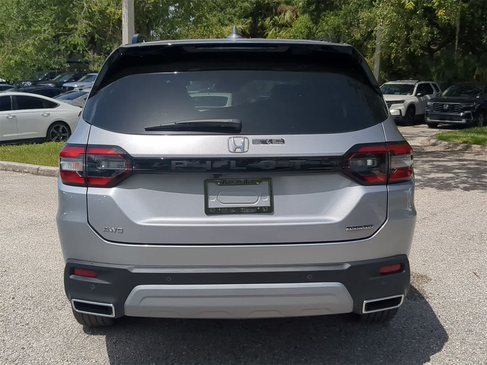 2025 Honda Pilot Touring 5