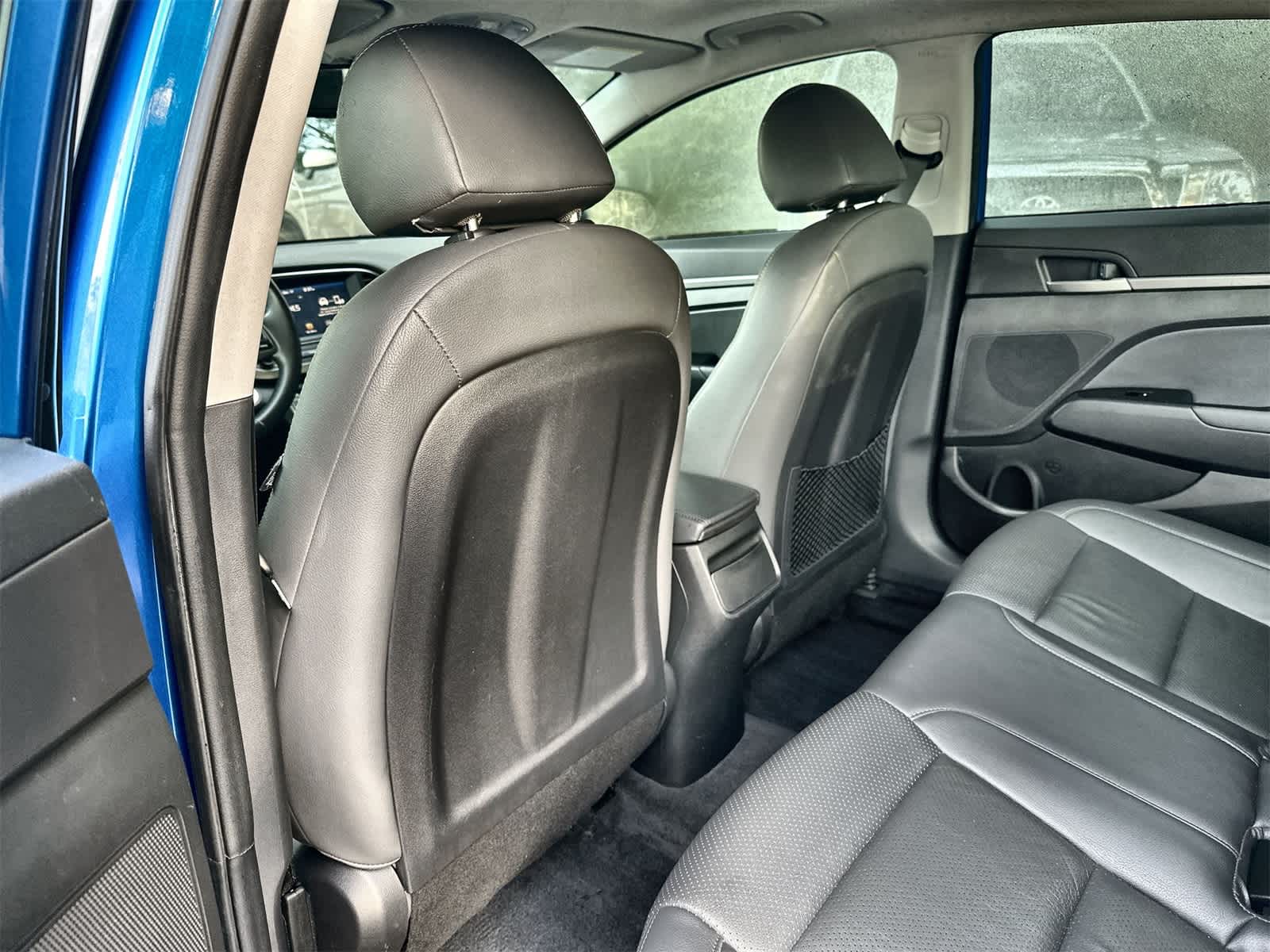 Thumbnail: 2017 Hyundai Elantra - 12