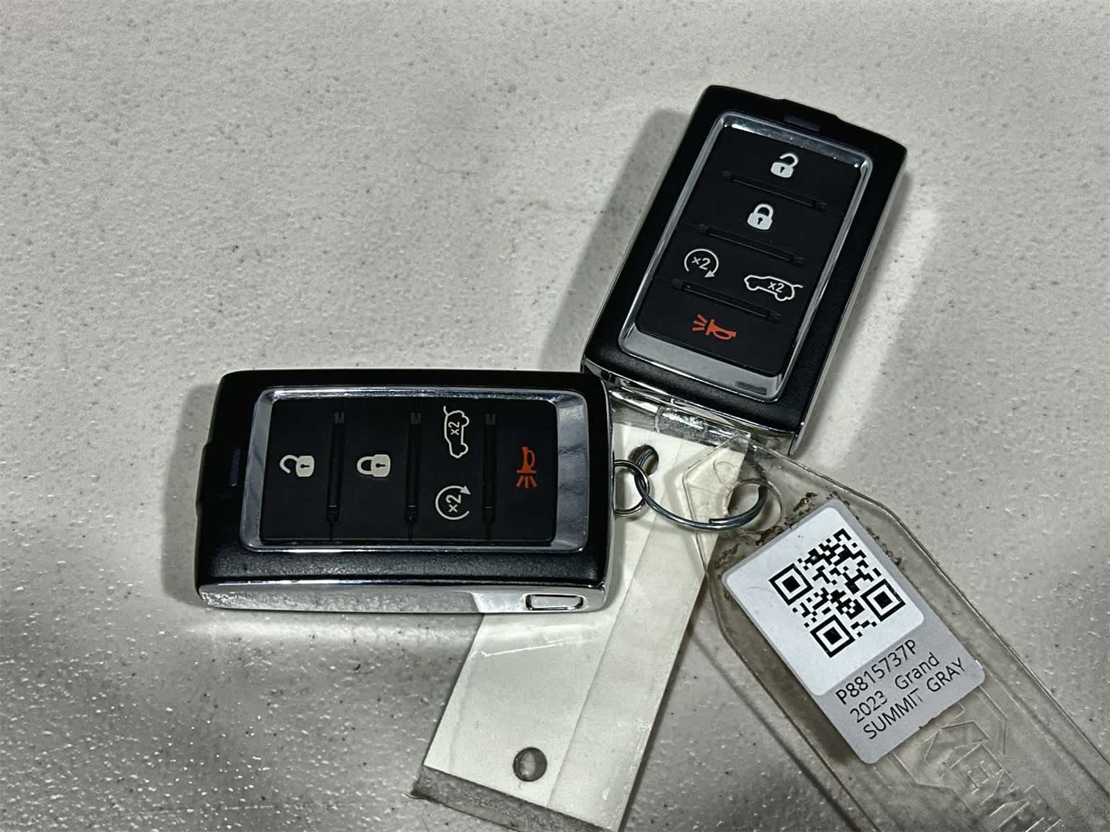 Thumbnail: 2023 Jeep Grand Cherokee - 19