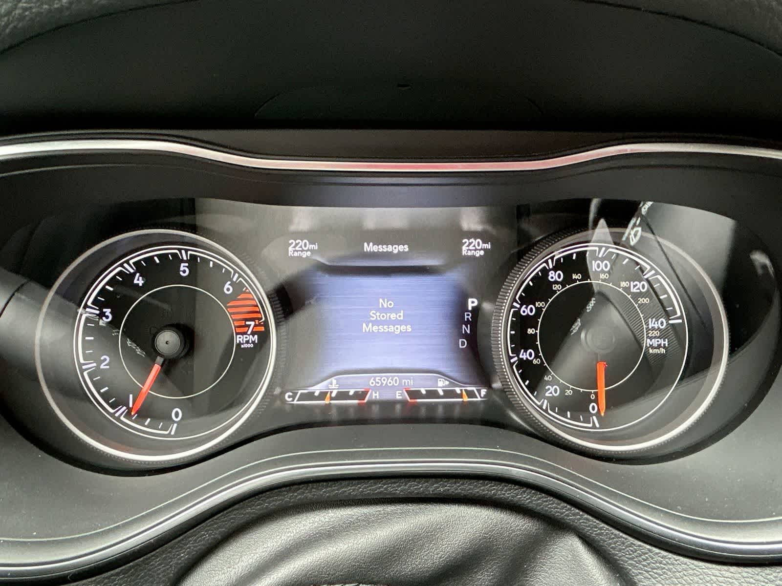 Thumbnail: 2019 Jeep Cherokee - 19