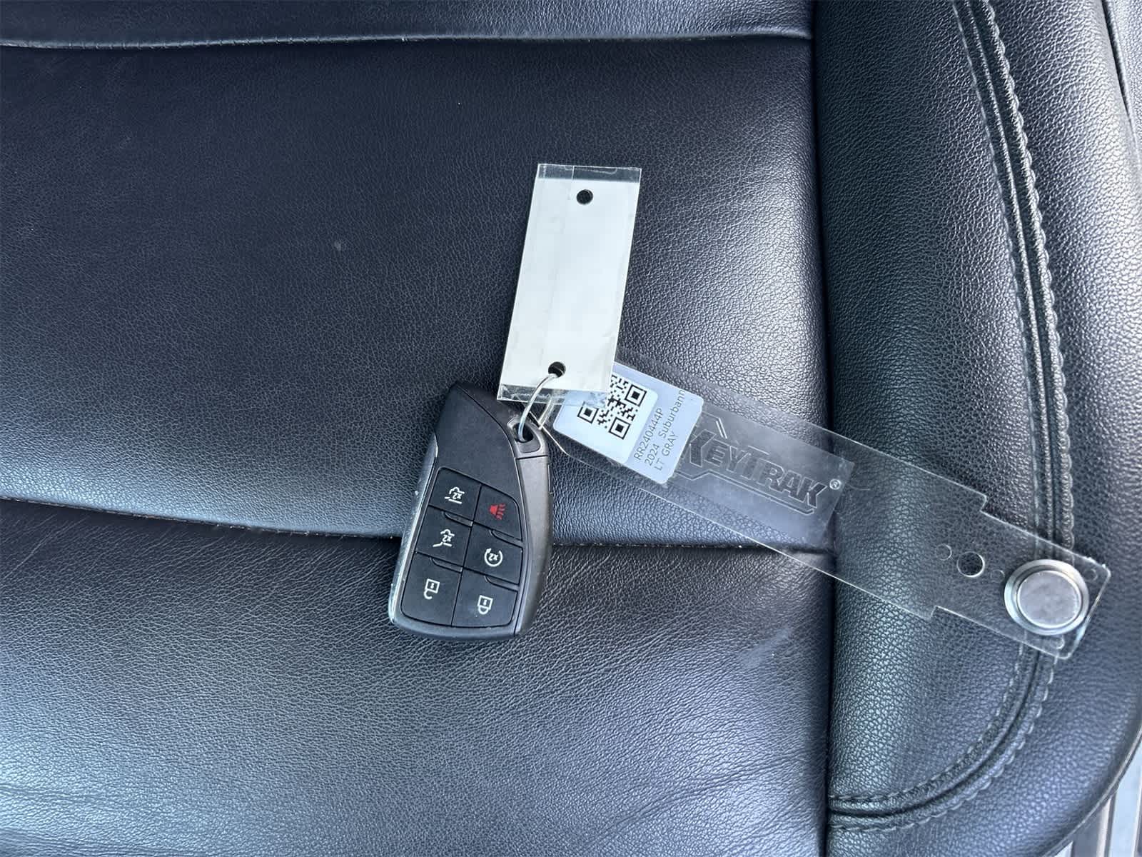 Thumbnail: 2024 Chevrolet Suburban - 20