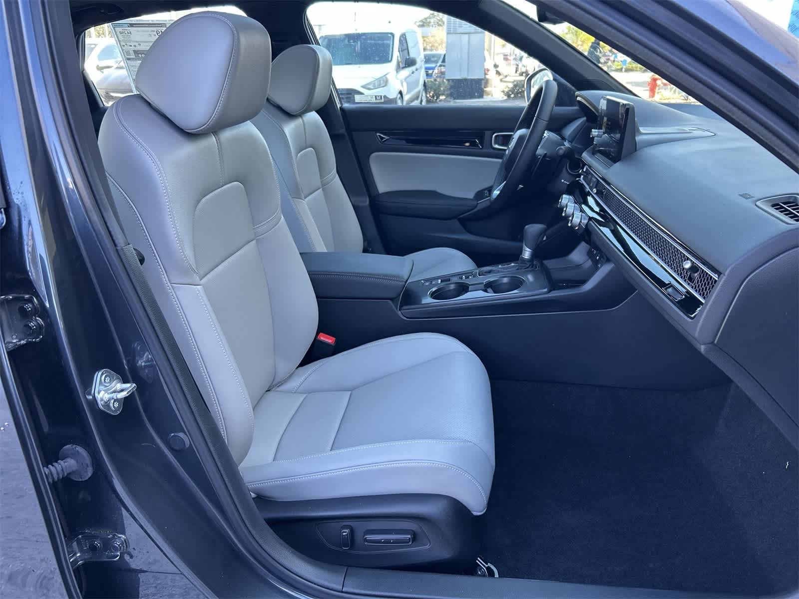 Thumbnail: 2025 Honda Civic - 14