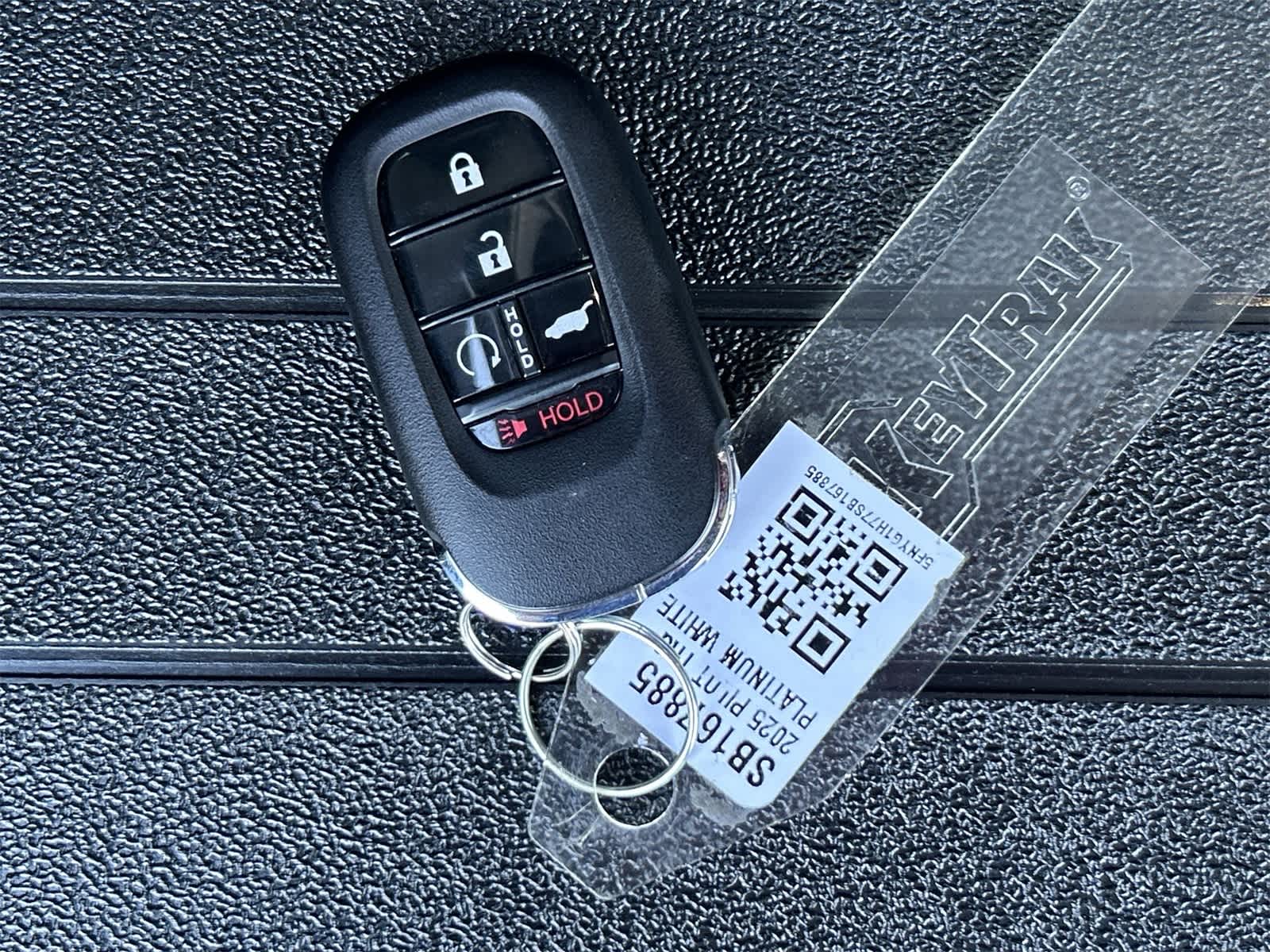 Thumbnail: 2025 Honda Pilot - 20