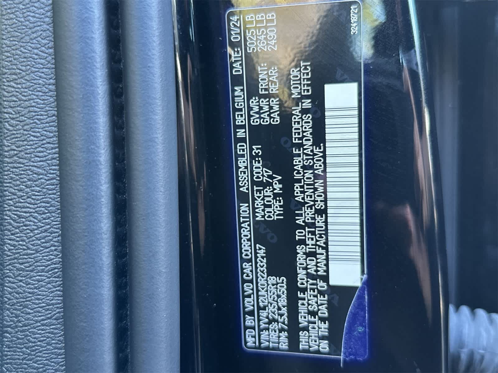 Thumbnail: 2024 Volvo XC40 - 20