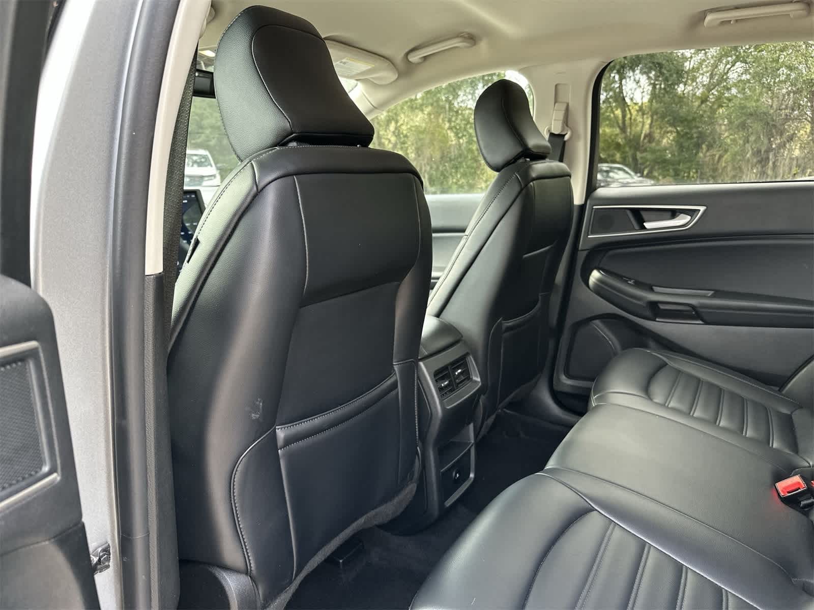 Thumbnail: 2023 Ford Edge - 12