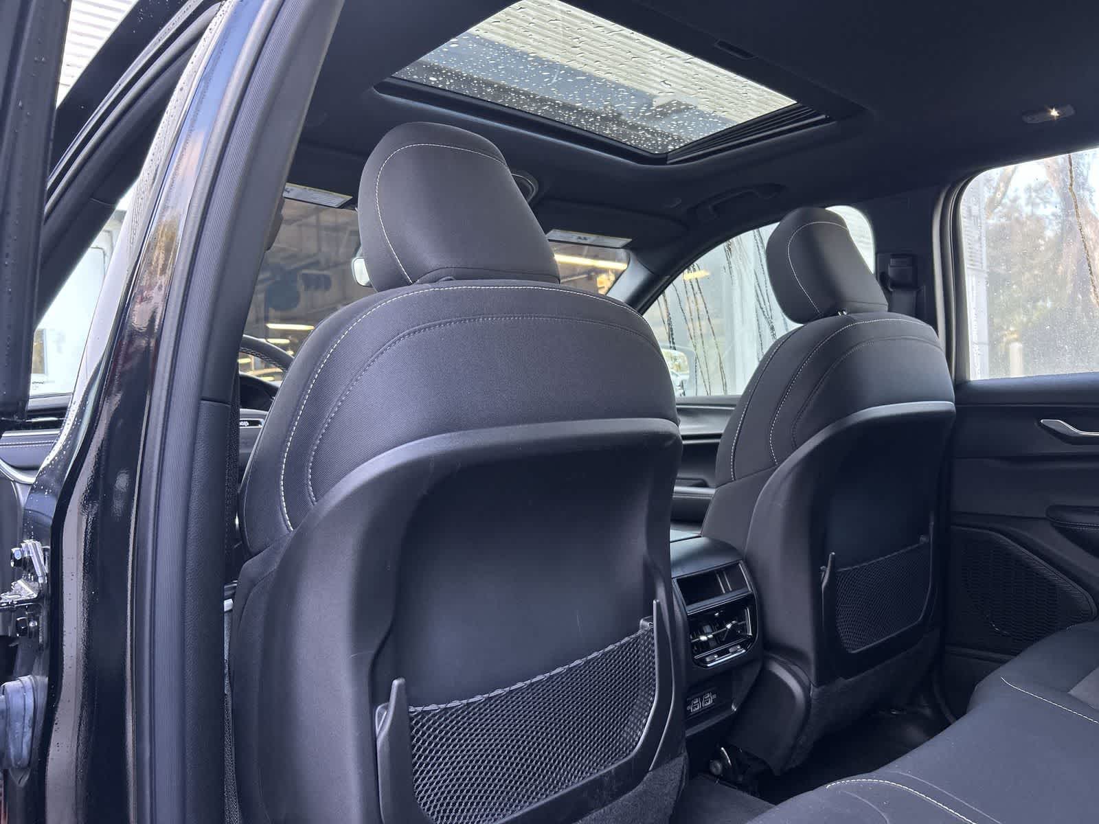 Thumbnail: 2025 Jeep Grand Cherokee - 14