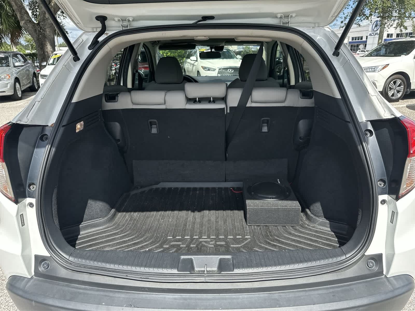 Thumbnail: 2020 Honda HR-V - 13