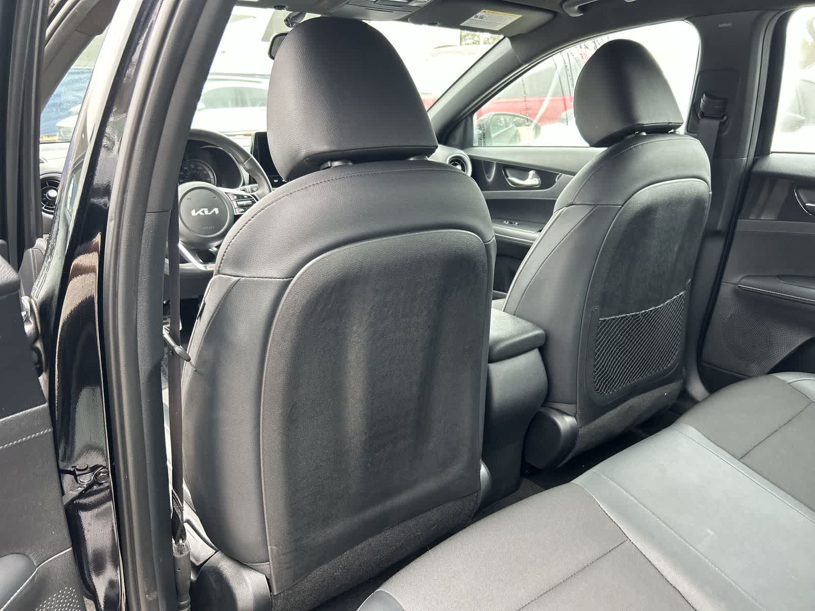 Thumbnail: 2023 Kia Forte - 14