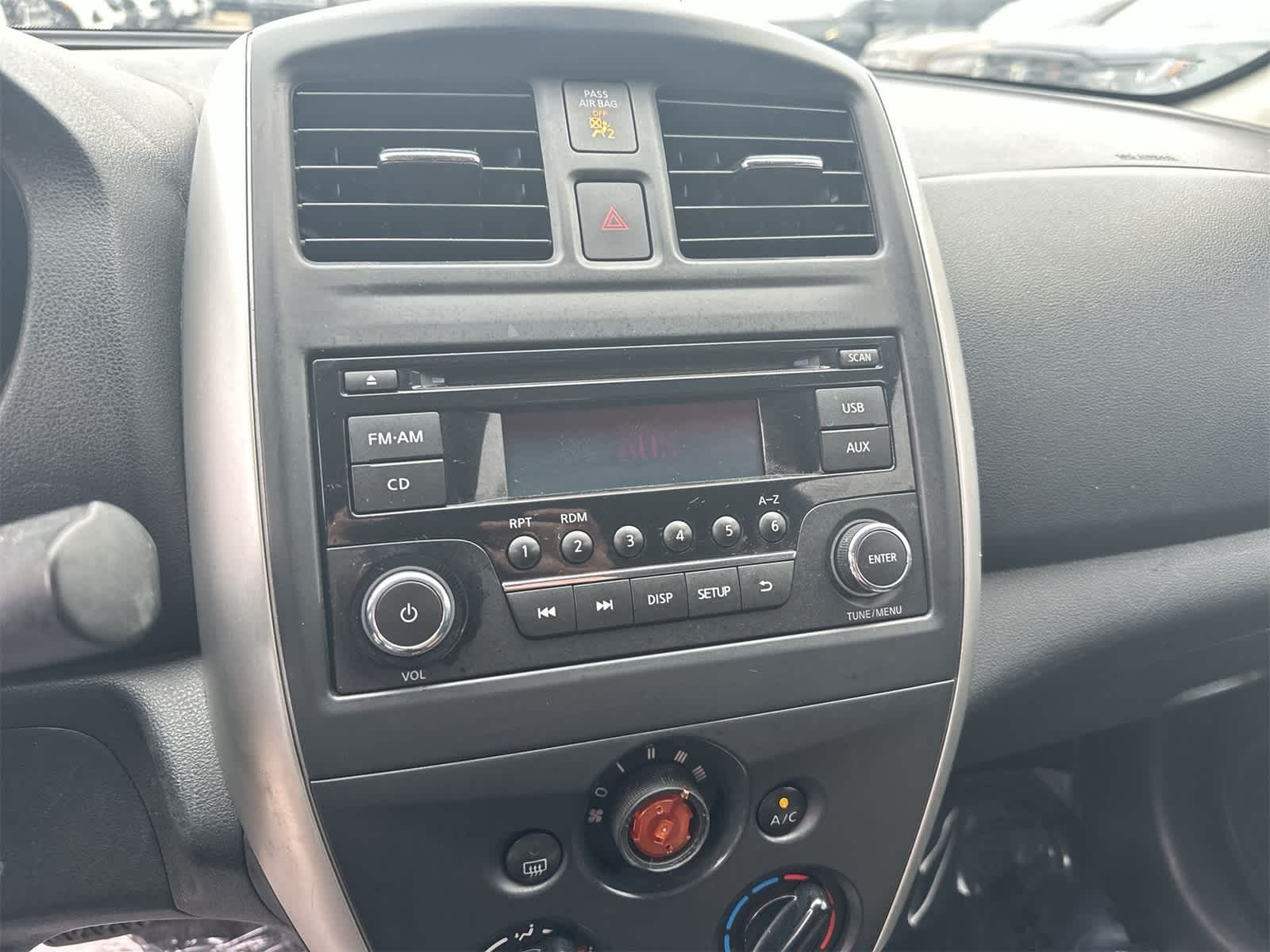 Thumbnail: 2016 Nissan Versa - 4