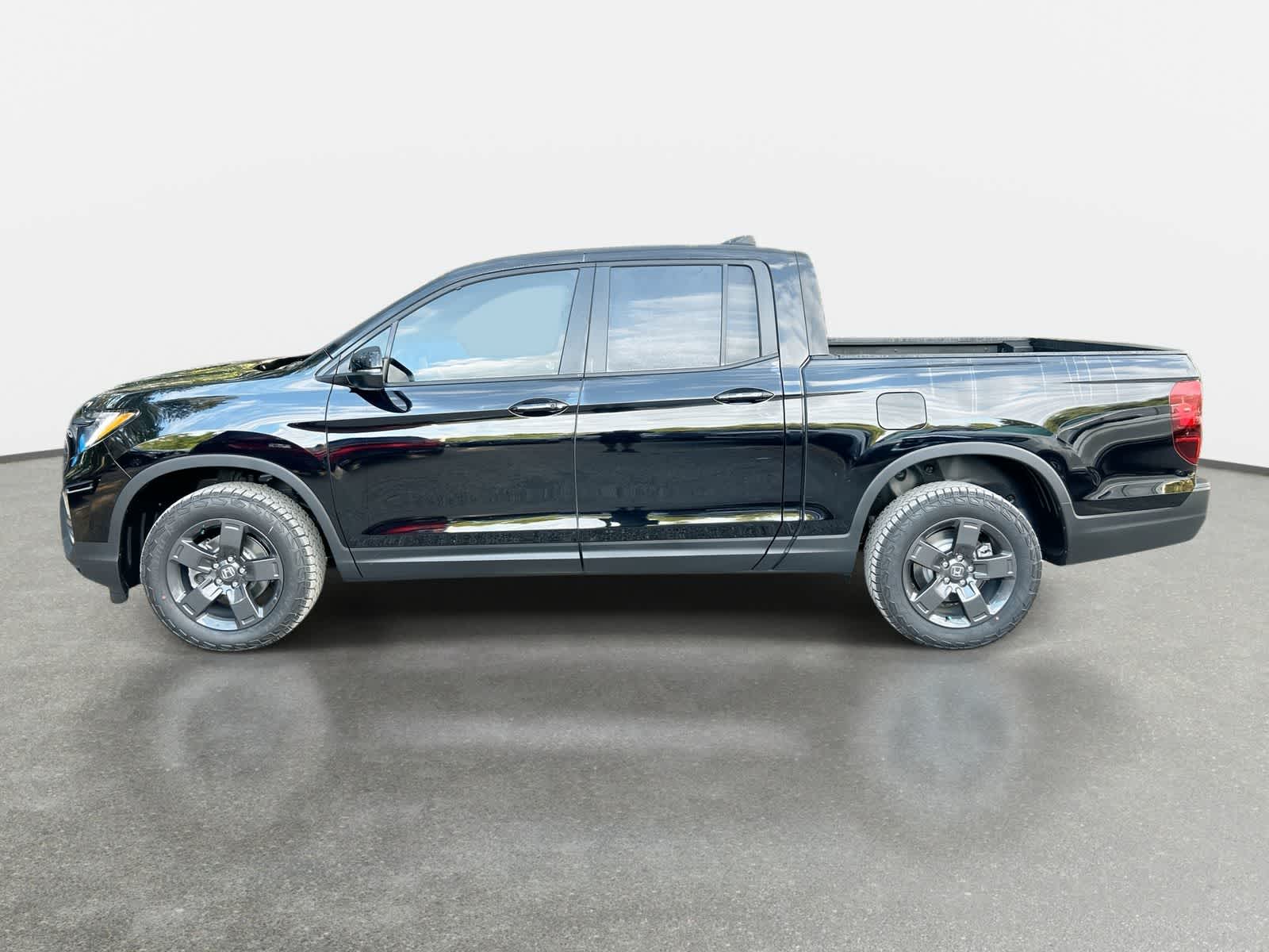 Thumbnail: 2026 Honda Ridgeline - 4