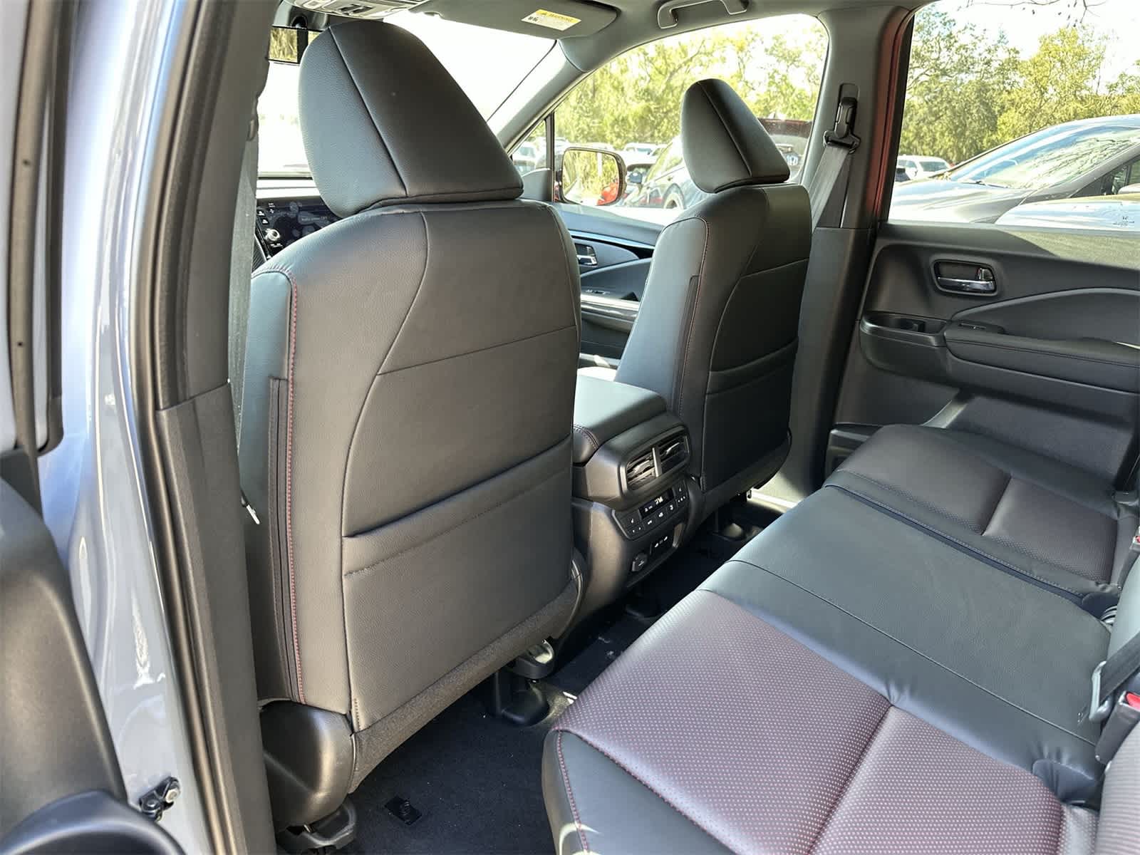 Thumbnail: 2026 Honda Ridgeline - 12