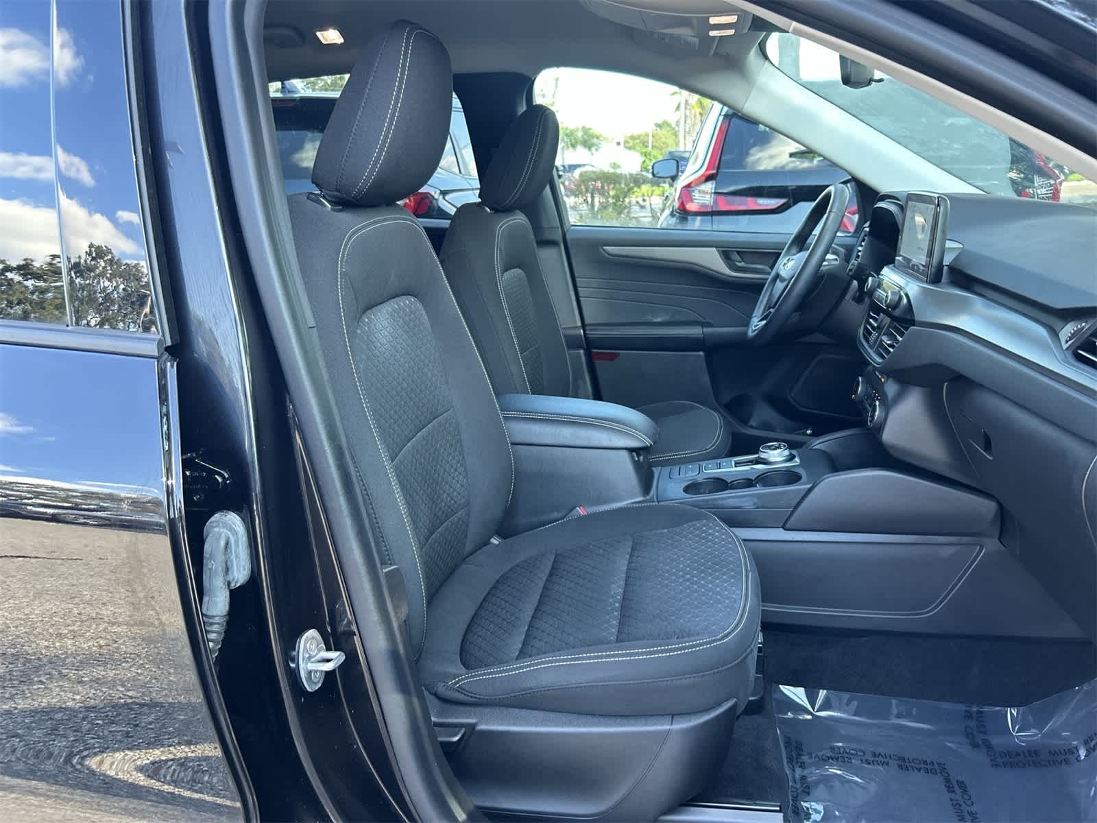 Thumbnail: 2023 Ford Escape - 14