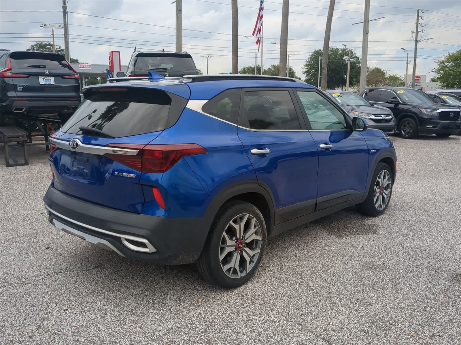 Thumbnail: 2021 Kia Seltos - 6
