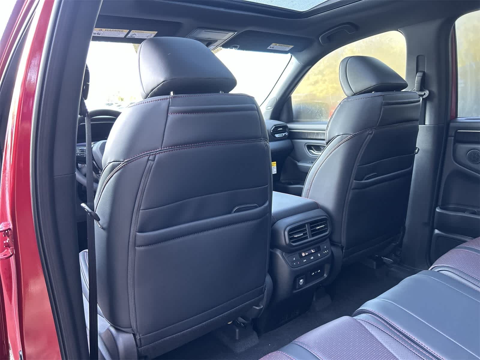 Thumbnail: 2025 Honda Pilot - 12