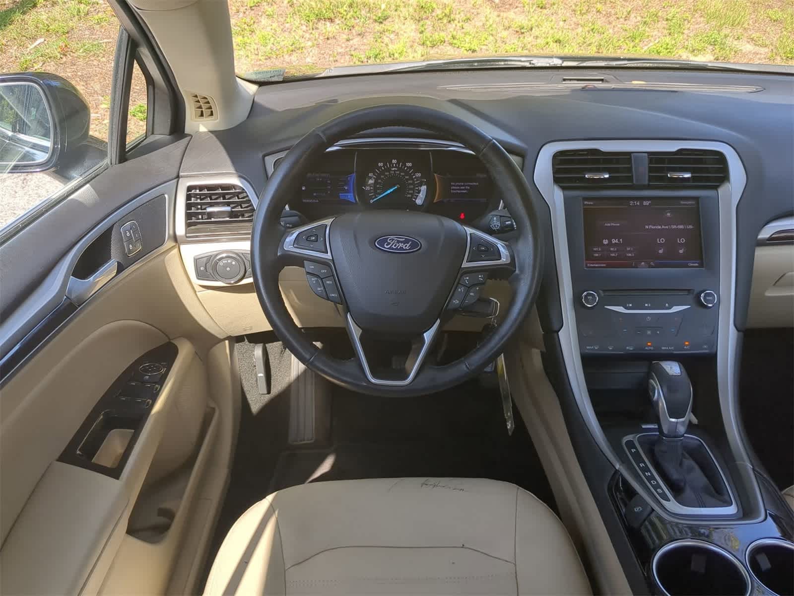 Thumbnail: 2013 Ford Fusion - 15