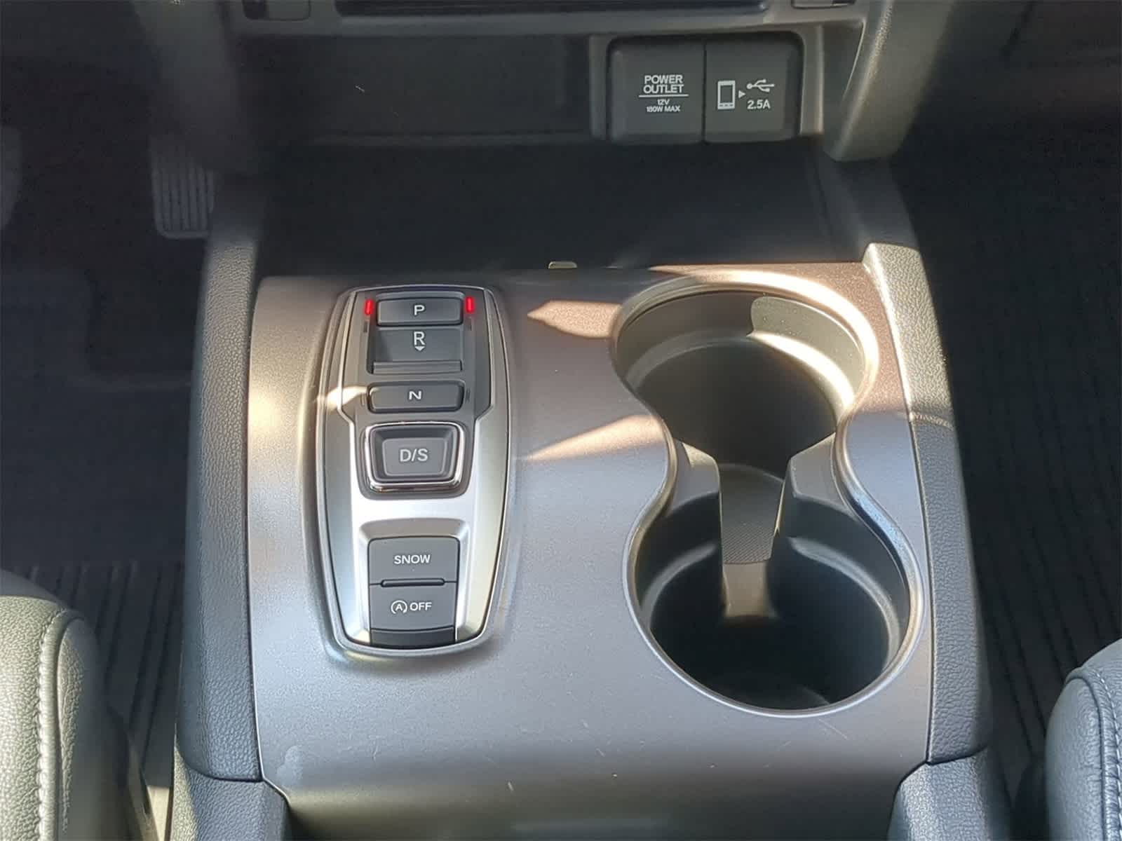 Thumbnail: 2021 Honda Pilot - 18
