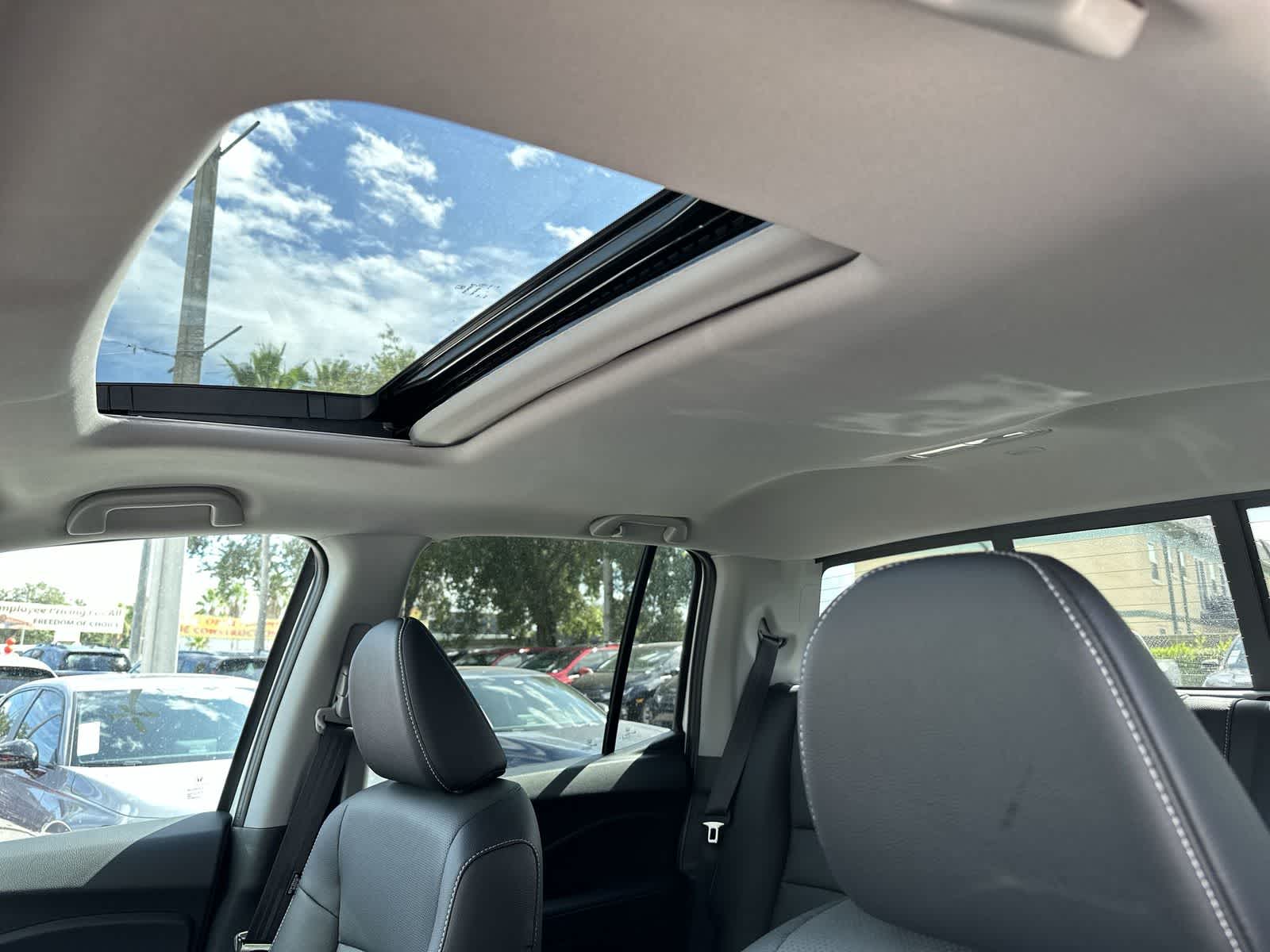 Thumbnail: 2026 Honda Ridgeline - 8