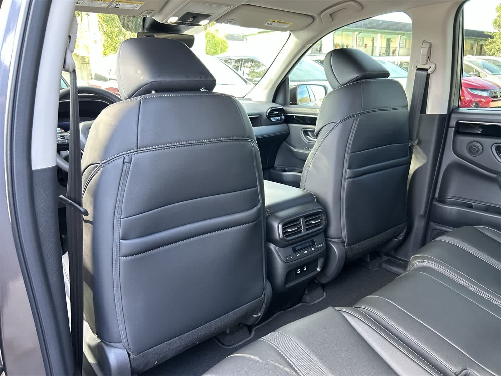 Thumbnail: 2026 Honda Pilot - 12