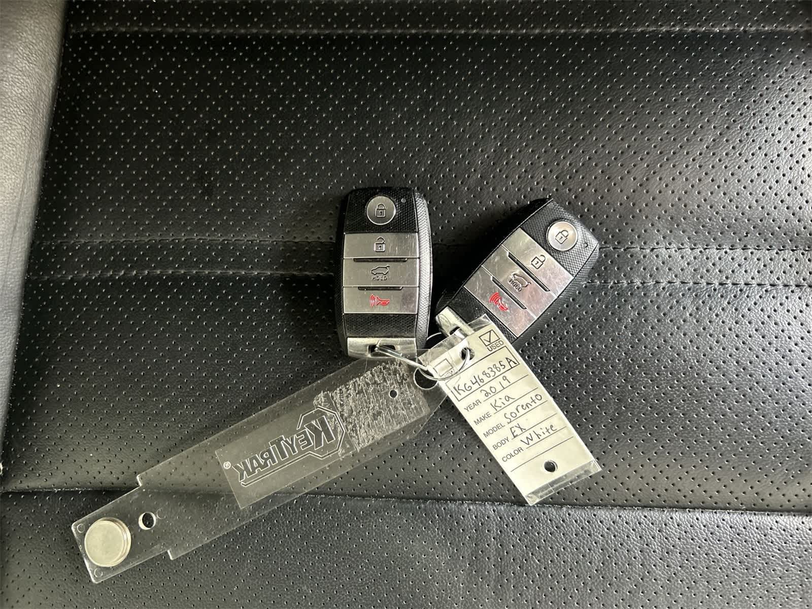 Thumbnail: 2019 Kia Sorento - 20