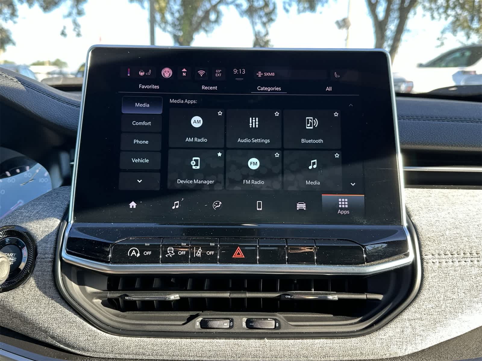 Thumbnail: 2024 Jeep Compass - 12