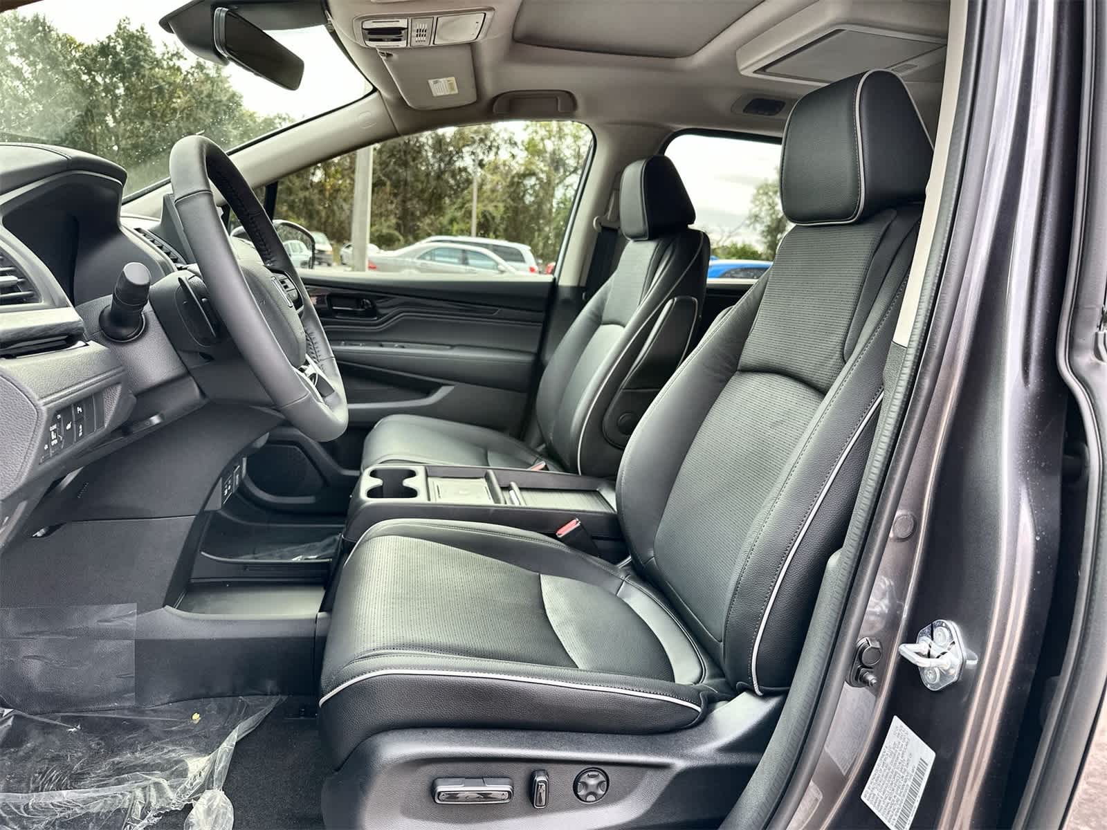 Thumbnail: 2026 Honda Odyssey - 11