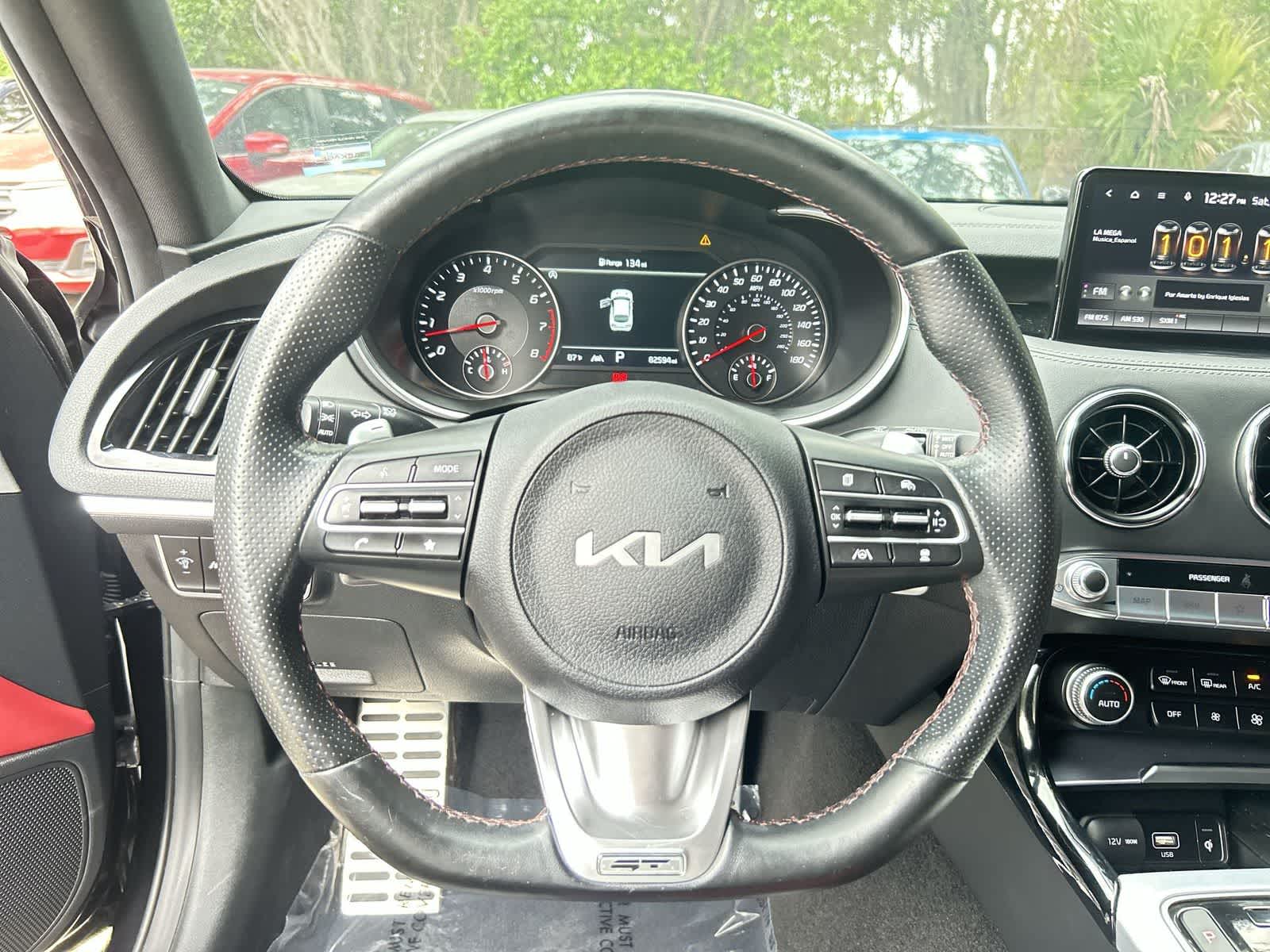Thumbnail: 2023 Kia Stinger - 16