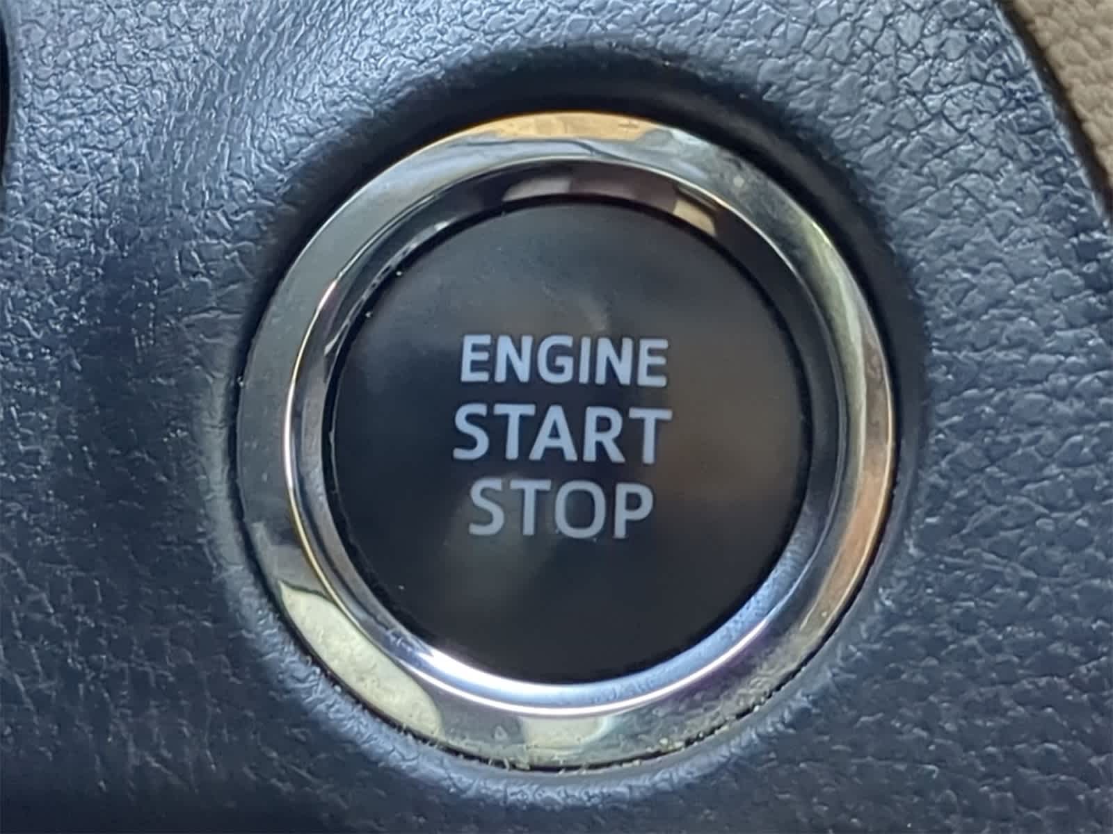 Thumbnail: 2021 Toyota RAV4 - 26