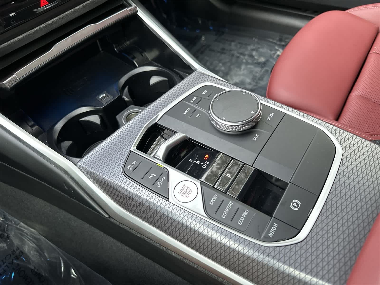 Thumbnail: 2025 BMW 3 Series - 17