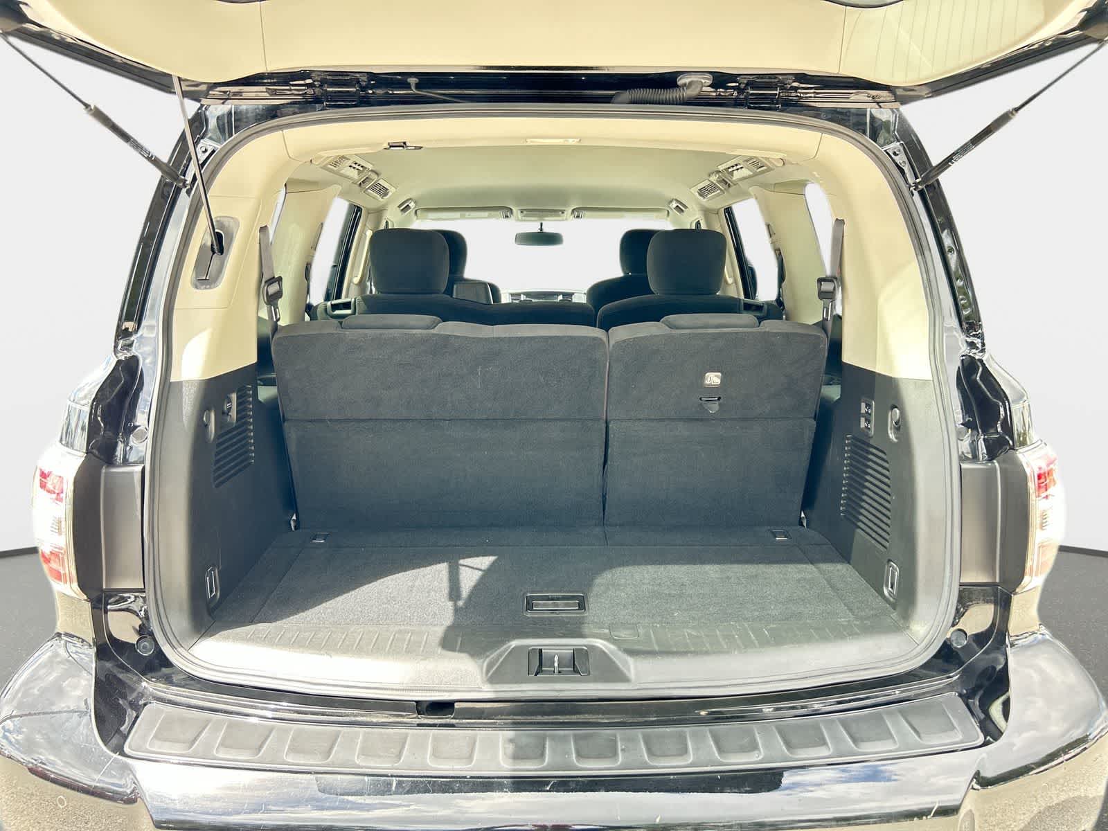 Thumbnail: 2020 Nissan Armada - 8