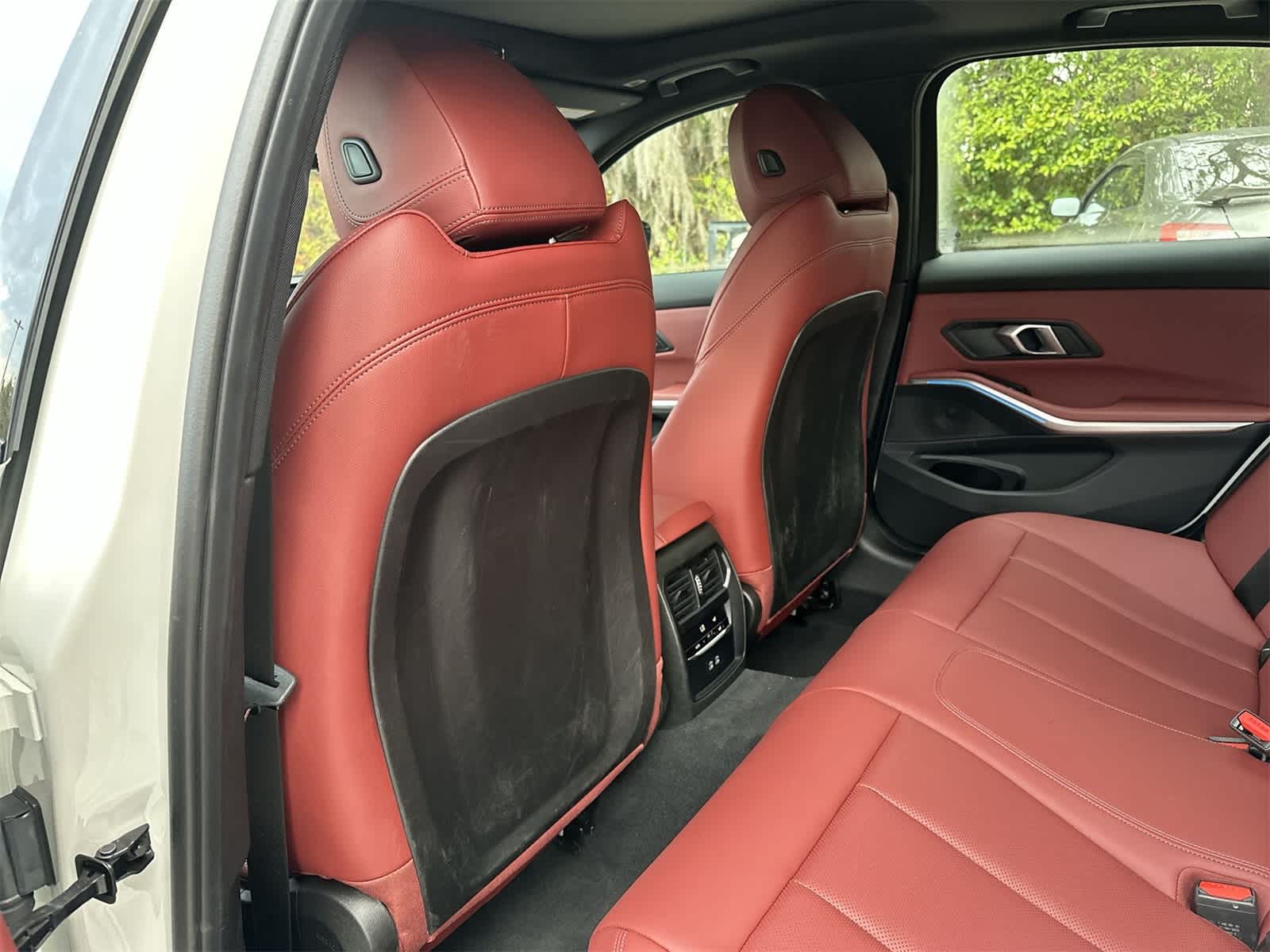 Thumbnail: 2025 BMW 3 Series - 12