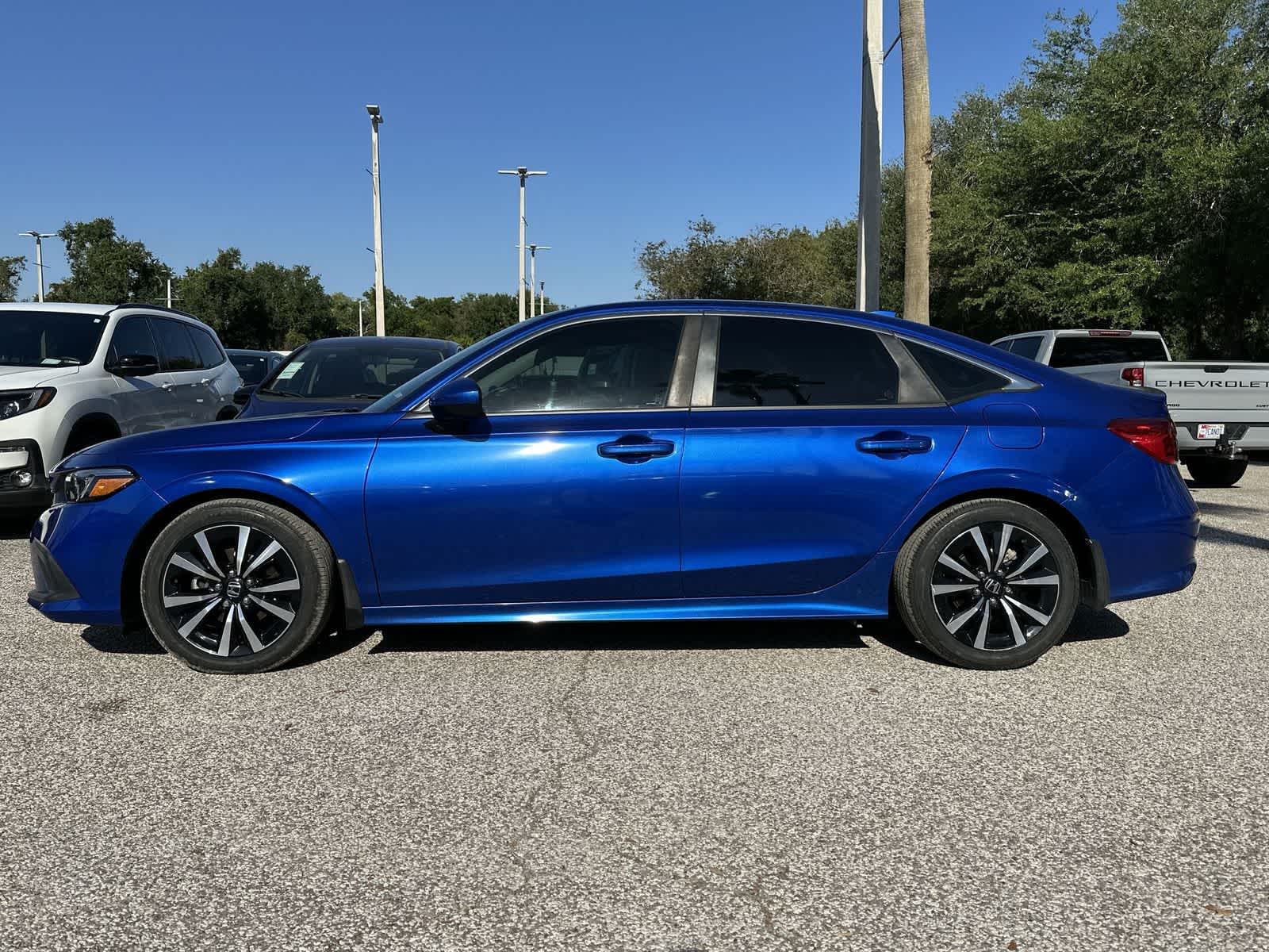 Thumbnail: 2023 Honda Civic - 4