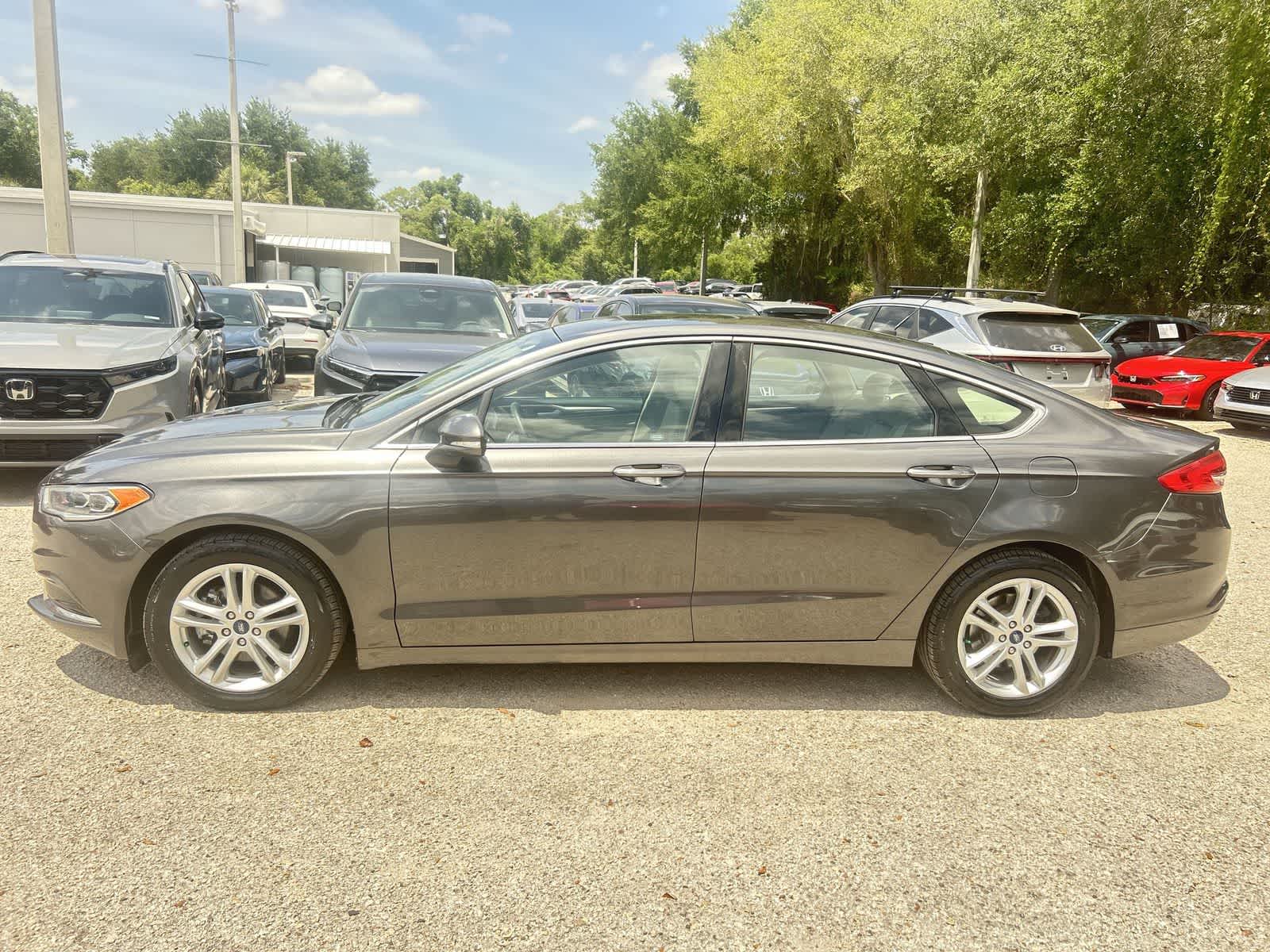 Thumbnail: 2018 Ford Fusion - 4