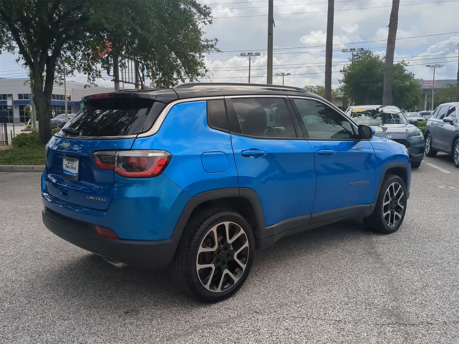Thumbnail: 2019 Jeep Compass - 6