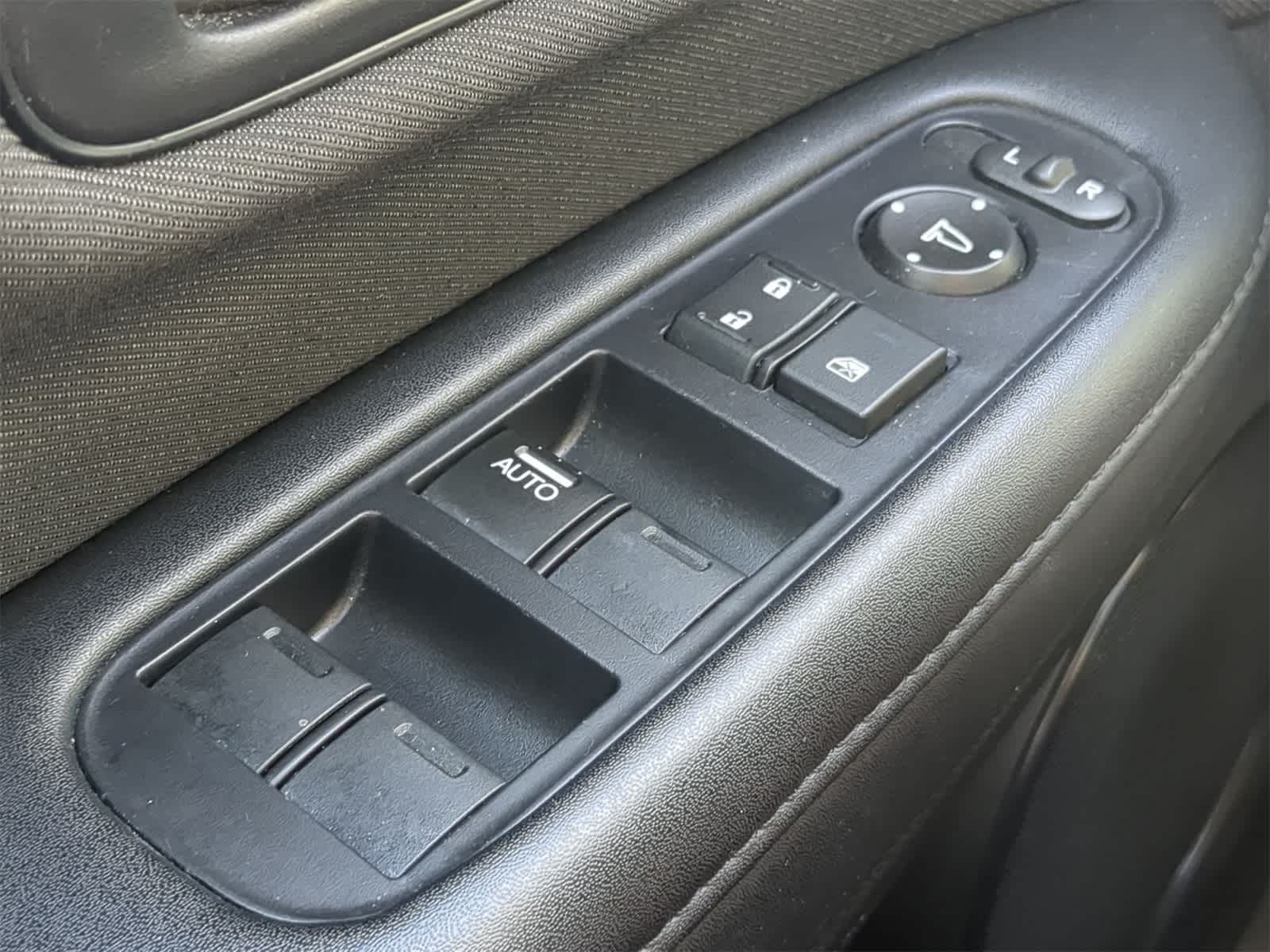 Thumbnail: 2019 Honda HR-V - 21