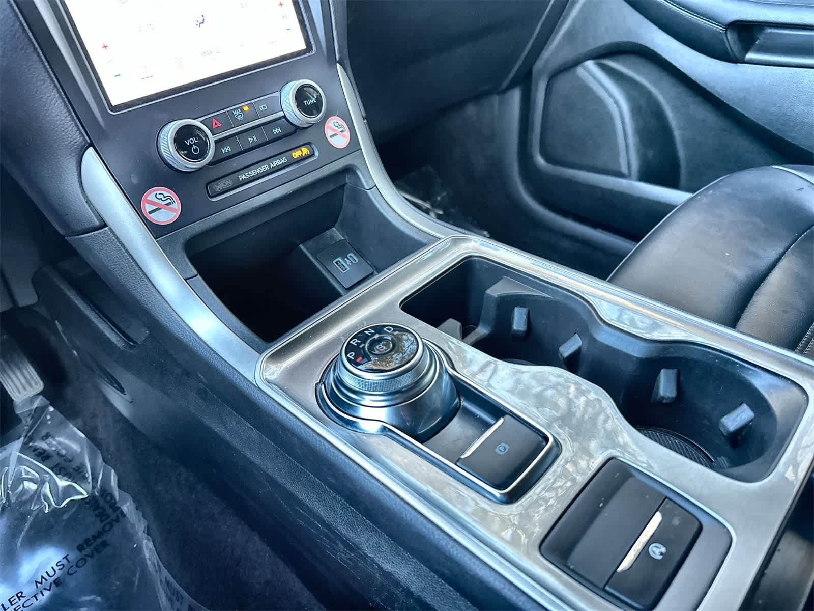 Thumbnail: 2023 Ford Edge - 17