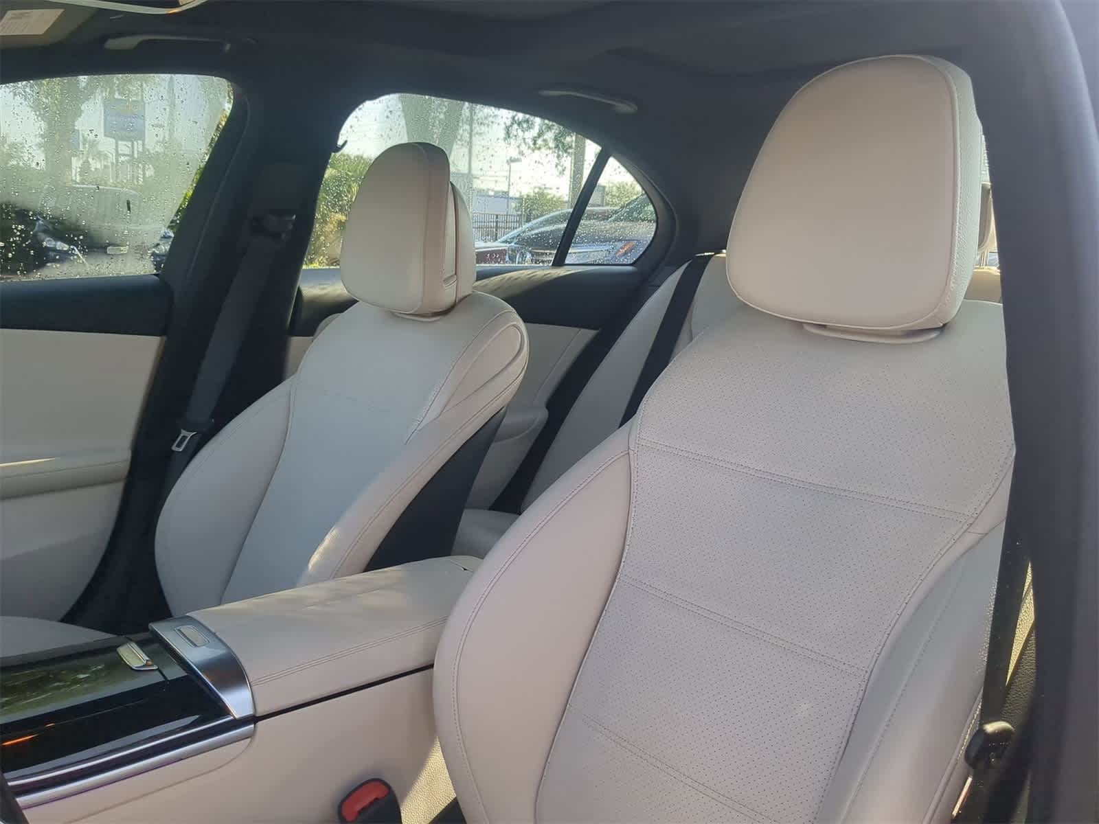 Thumbnail: 2022 Mercedes-Benz C-Class - 9